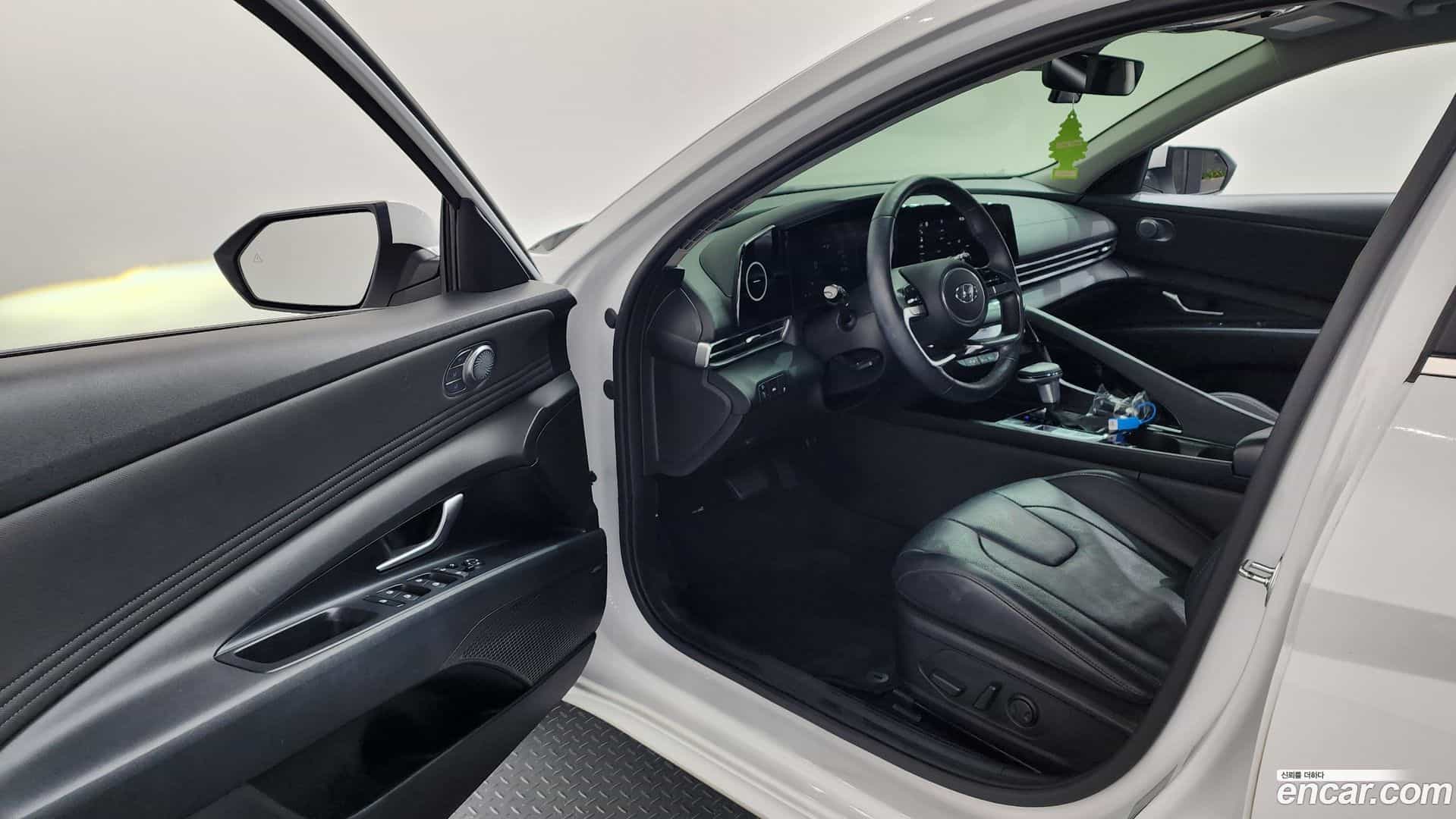AVANTE Hyundai 2020.3-INNER-10