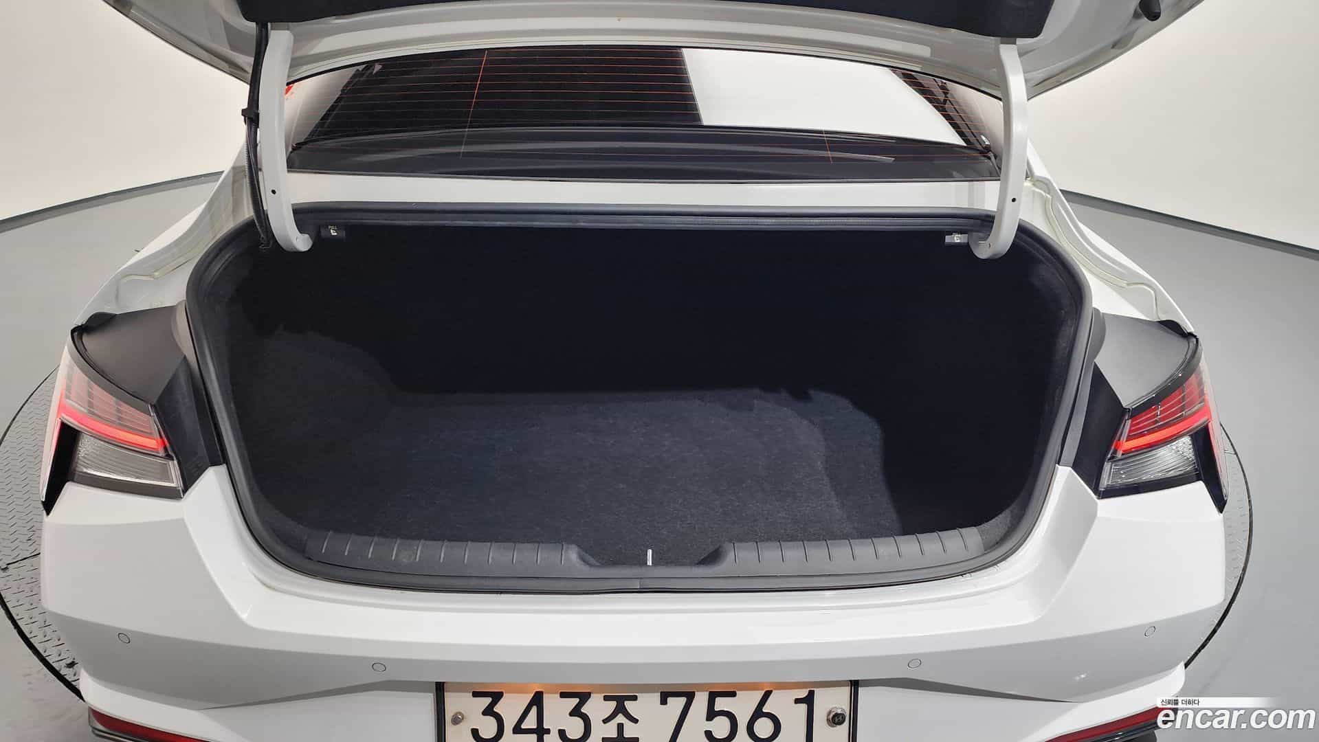 AVANTE Hyundai 2020.3-OPTION-24