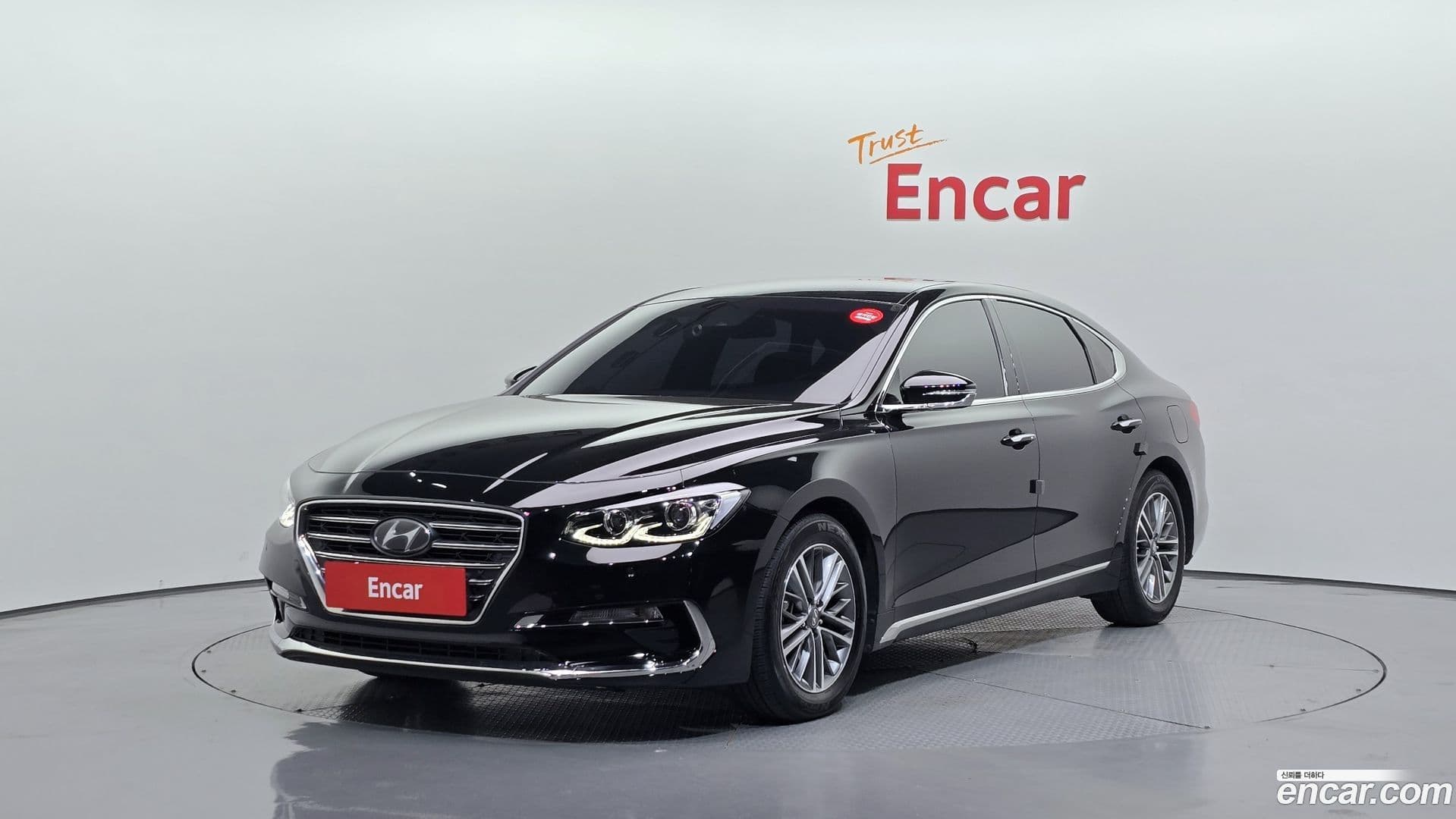 Main__Slider__Photo:Grandeur Hyundai 2019.10-0