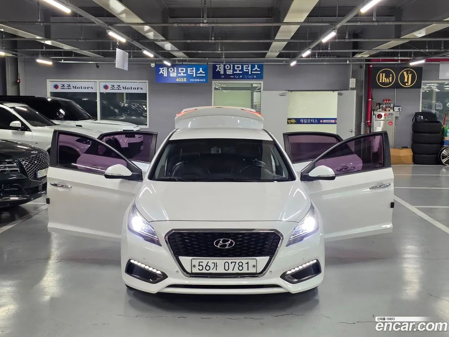 Main__Slider__Photo:Sonata Hyundai 2015.6-0