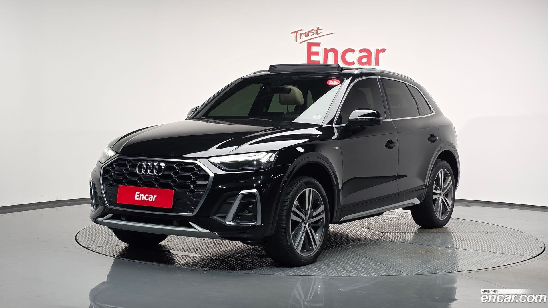 Main__Slider__Photo:Q5 Audi 2021.5-0