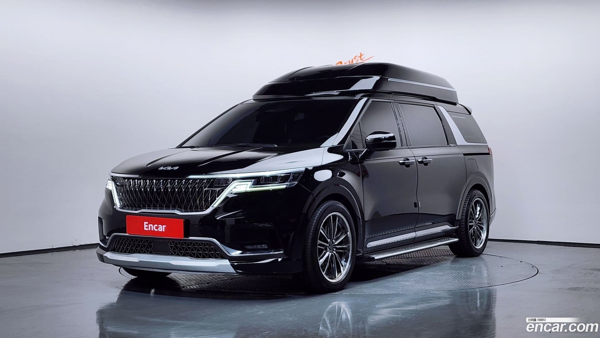 Main__Slider__Photo:Canival Kia 2021.0-0