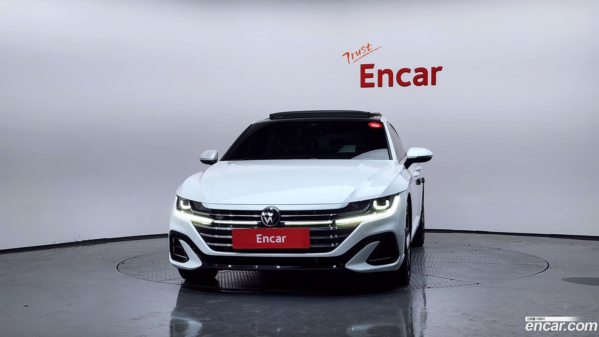 Main__Slider__Photo:Arteon Volkswagen 2022.6-2