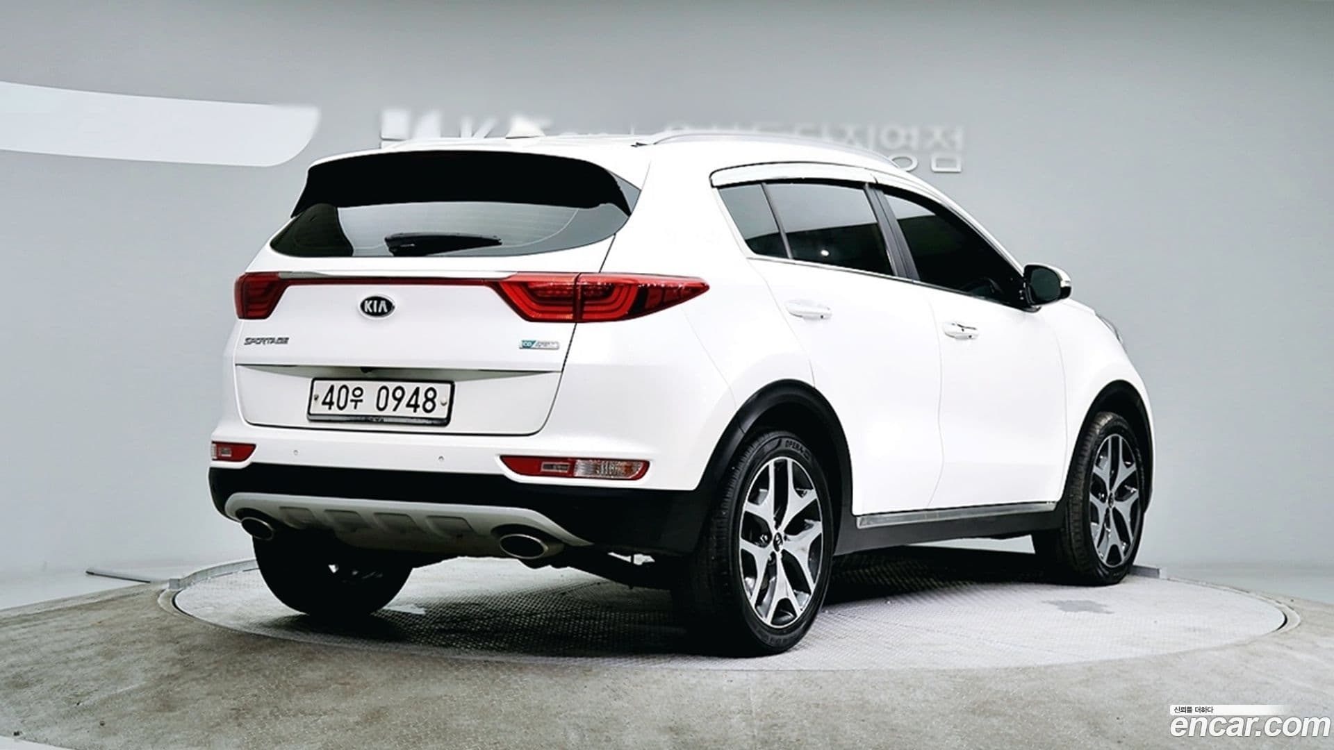 Main__Slider__Photo:Sportage Kia 2015.11-0