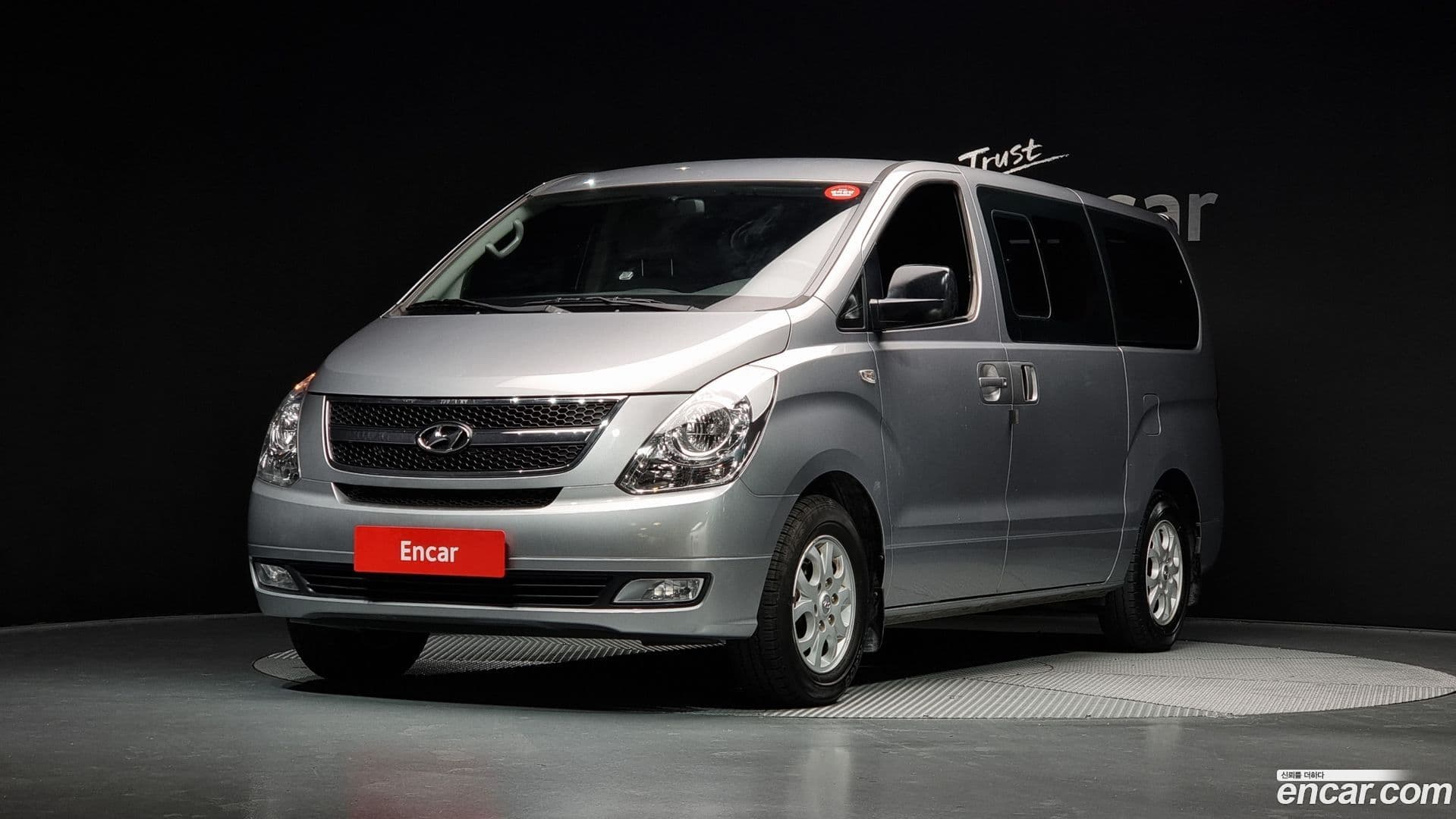 Main__Slider__Photo:Starex Hyundai 2015.7-0