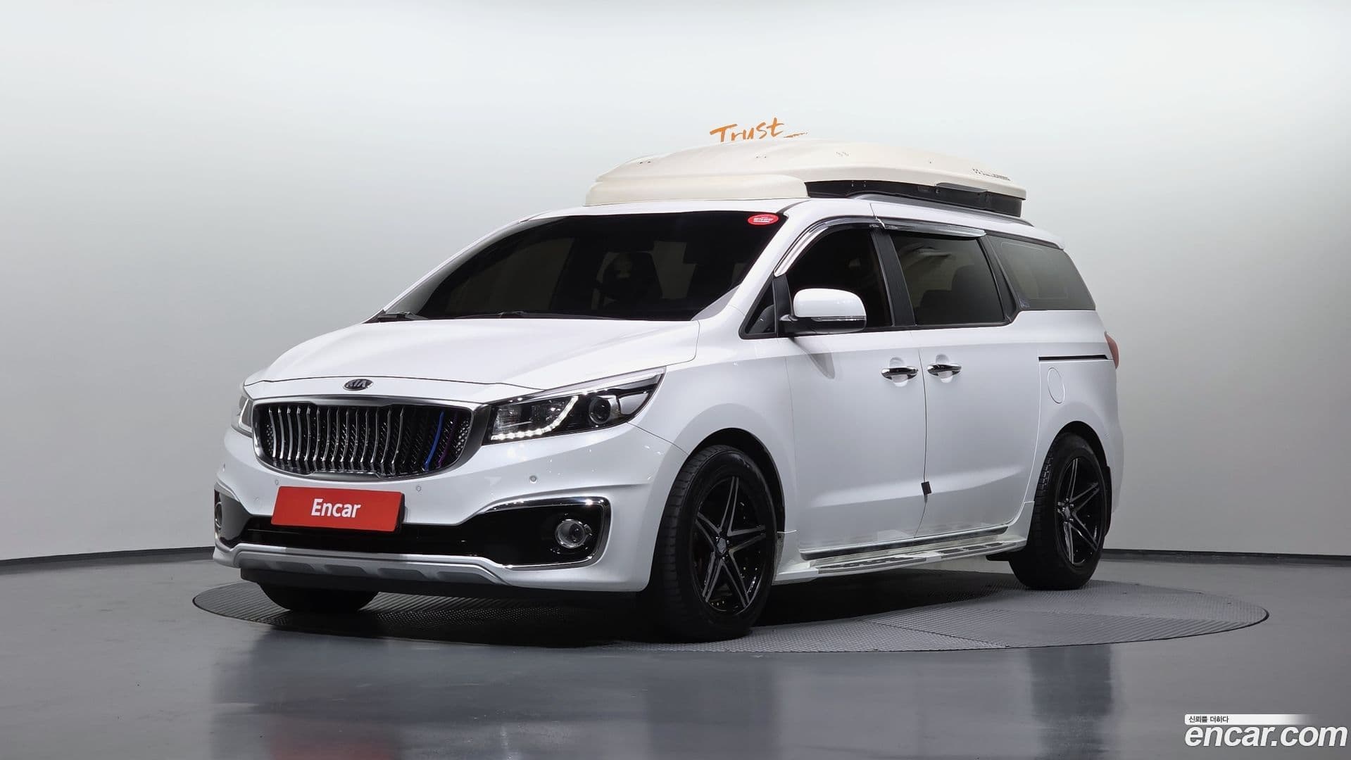 Main__Slider__Photo:Canival Kia 2018.2-0