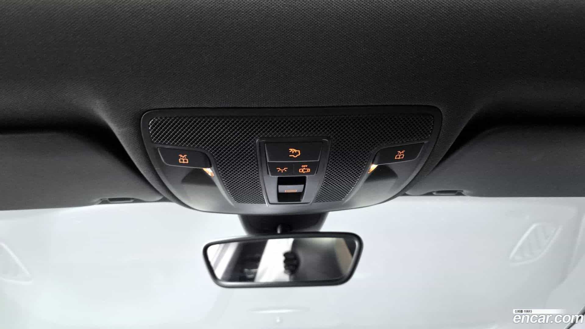 CLA-Class Mercedes-Benz 2014.5-OPTION-021