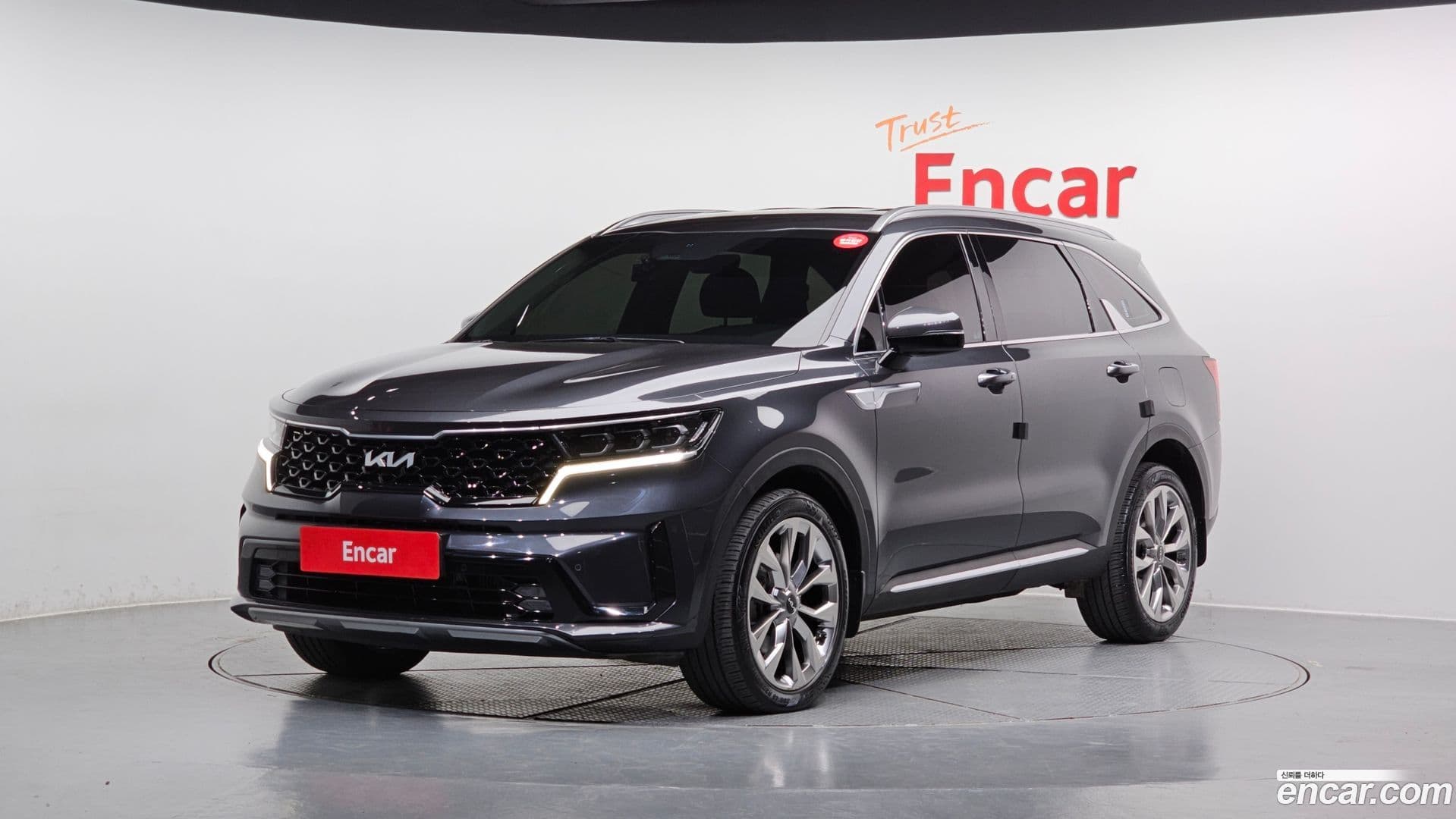 Main__Slider__Photo:Sorento Kia 2022.0-0