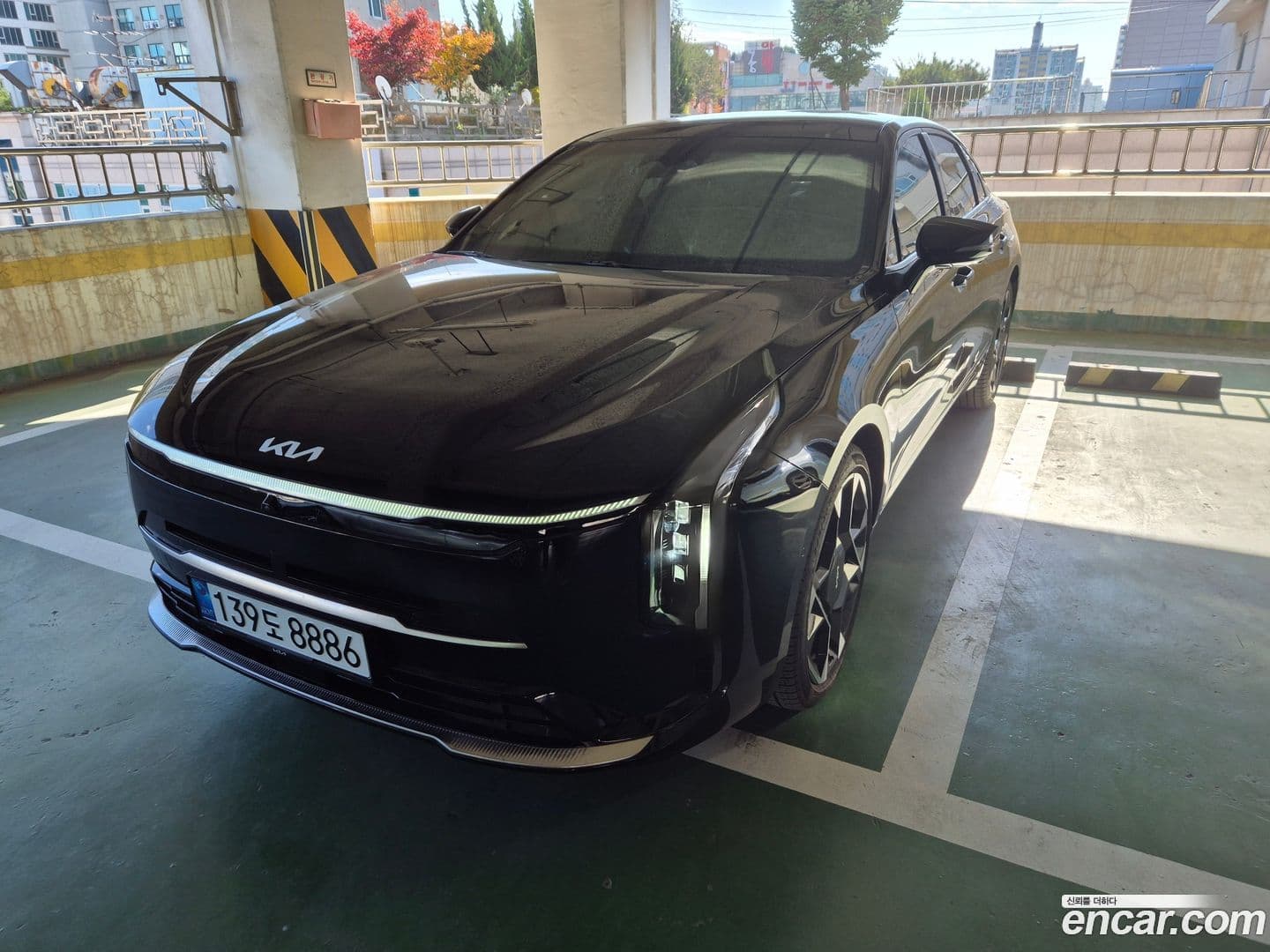 Main__Slider__Photo:K8 Kia 2024.8-0
