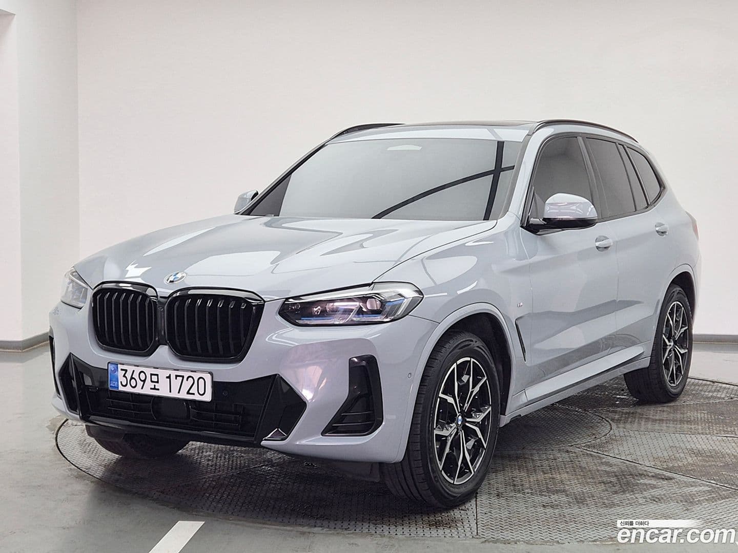 Main__Slider__Photo:X3 BMW 2022.11-0