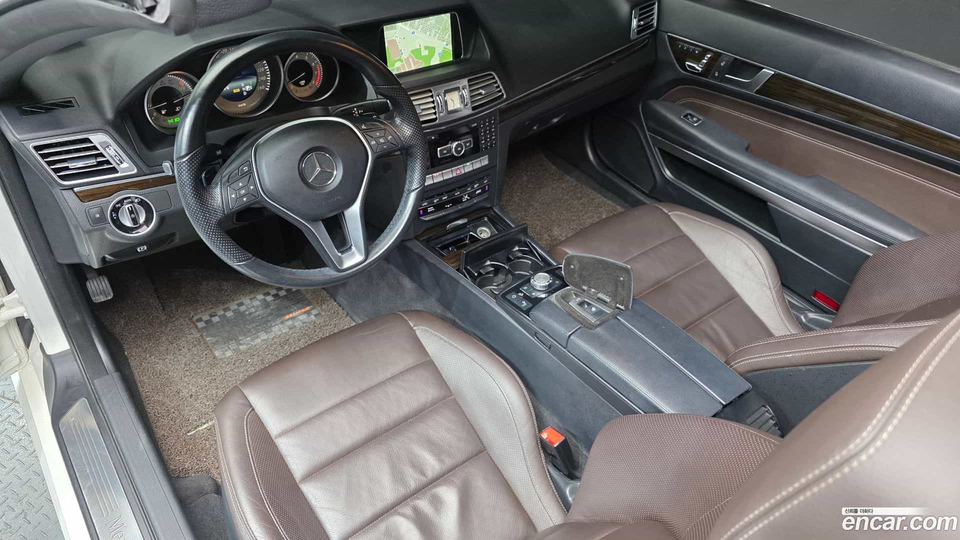 E-Class Mercedes-Benz 2014.4-INNER-007