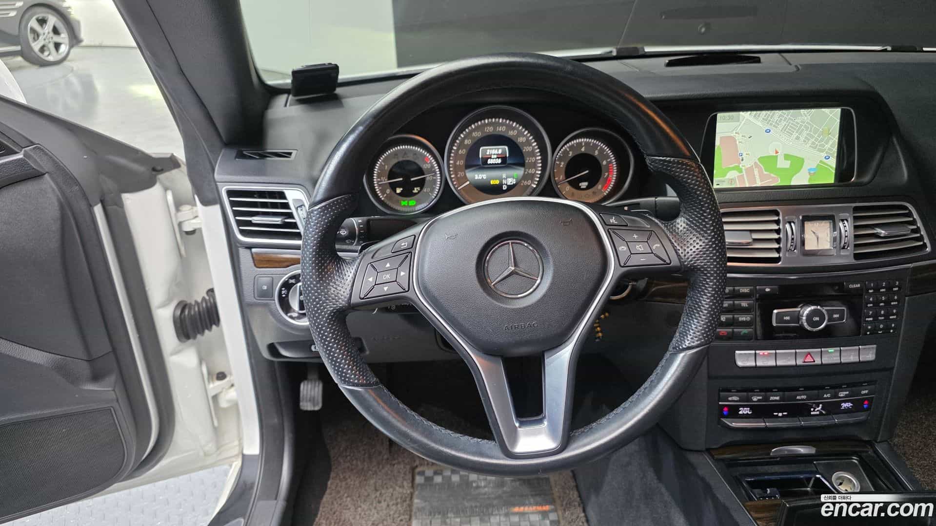 E-Class Mercedes-Benz 2014.4-OPTION-017