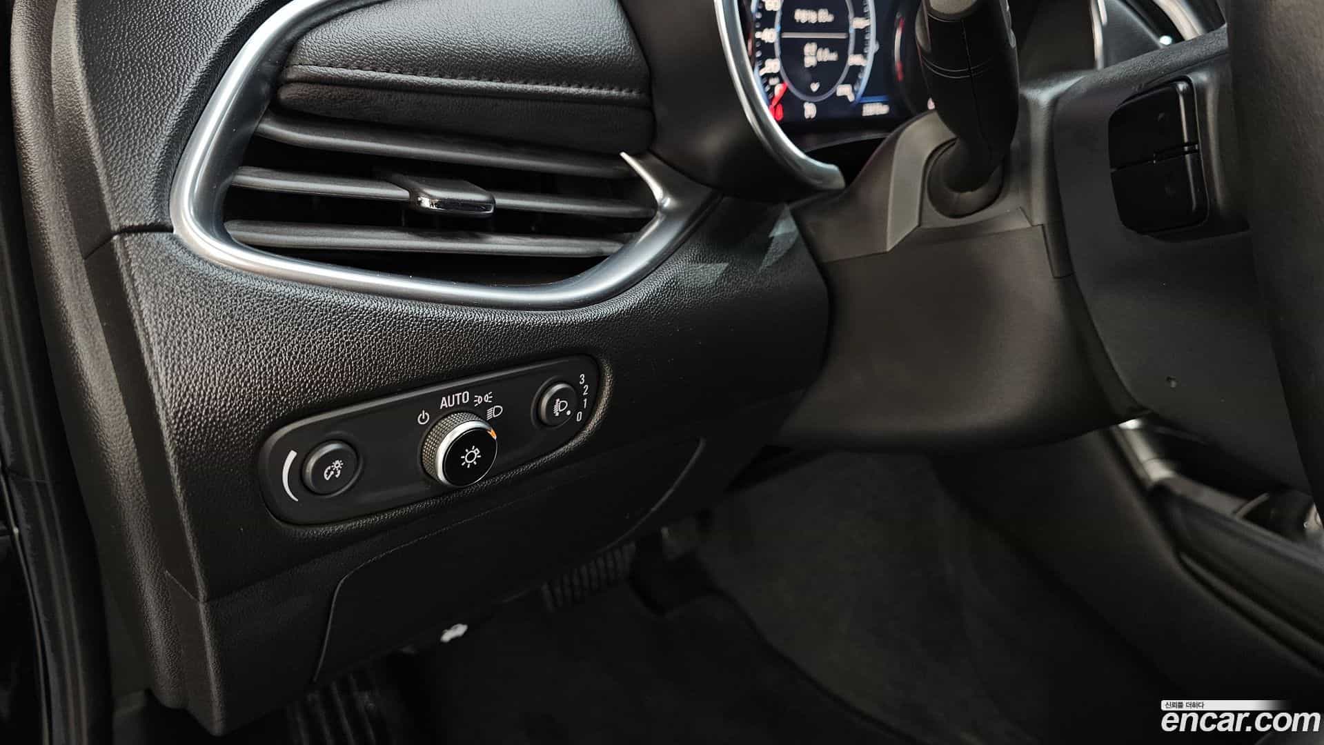 Malibu Chevrolet 2021.6-OPTION-021
