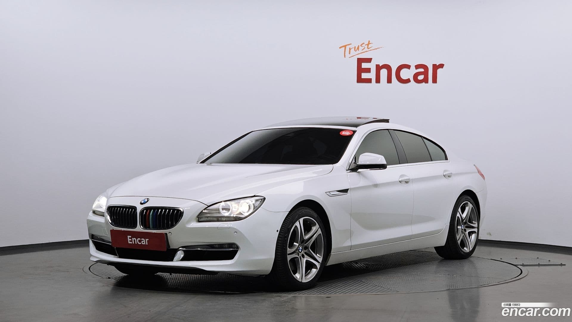 Main__Slider__Photo:6-Series BMW 2014.4-0