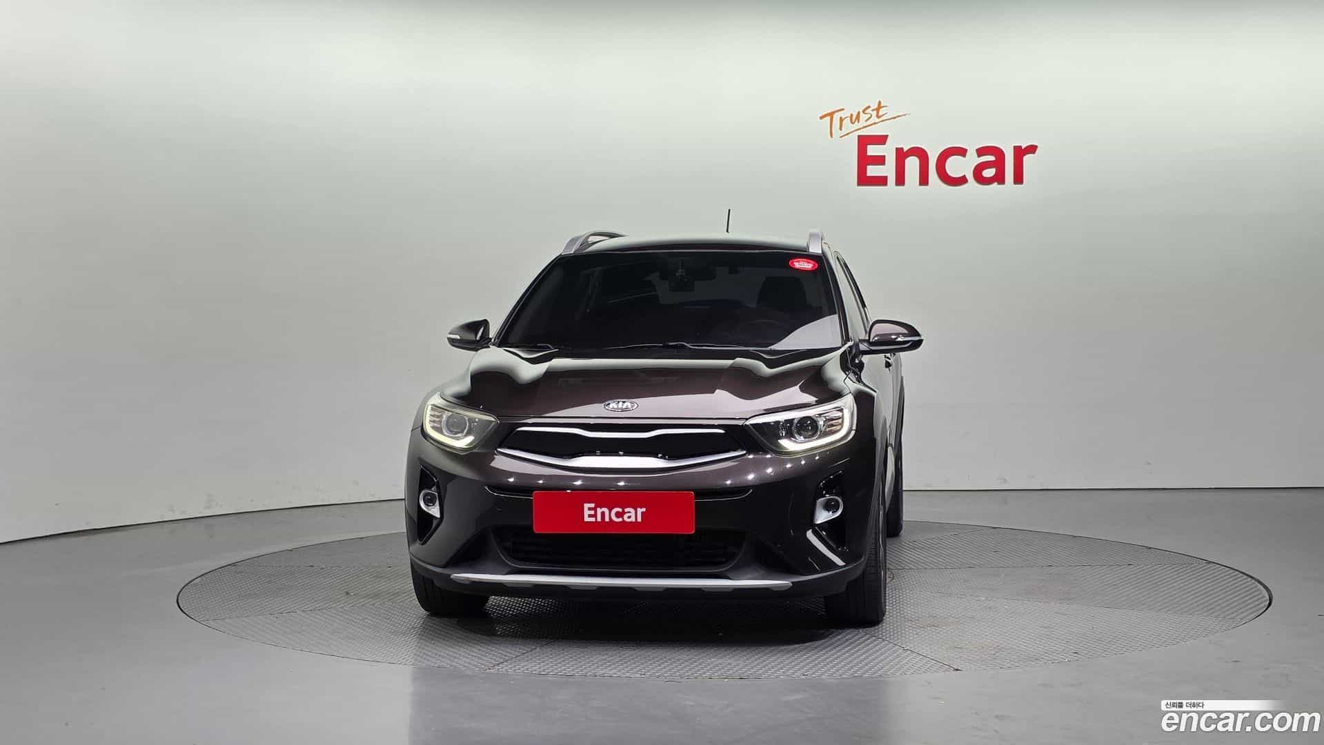 Stonic Kia 2017.8-OUTER-003