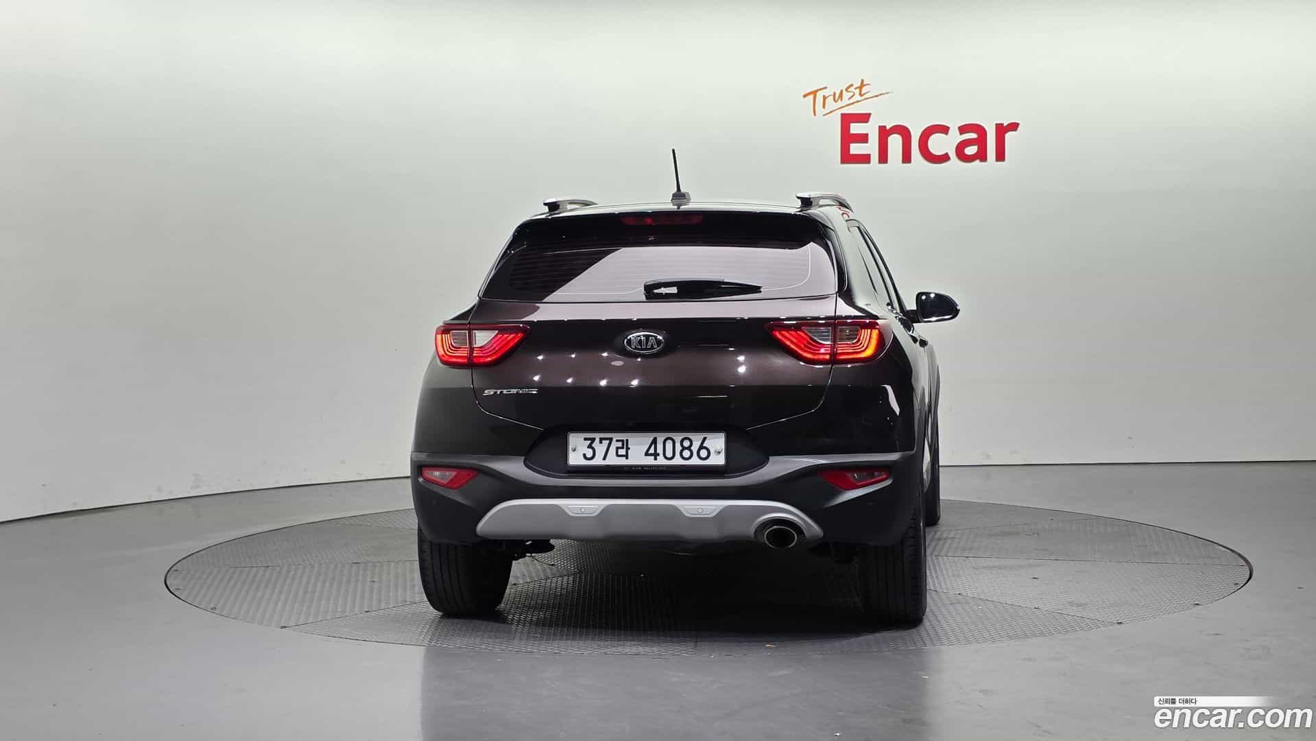 Stonic Kia 2017.8-OUTER-004