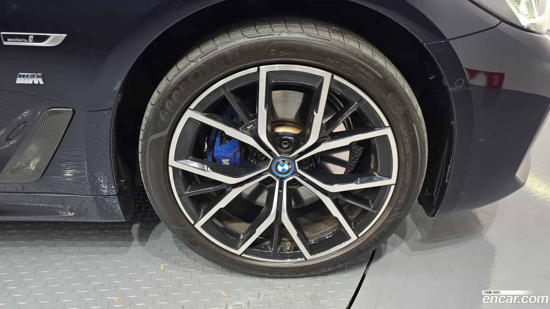 5-Series BMW 2022.0-OUTER-005