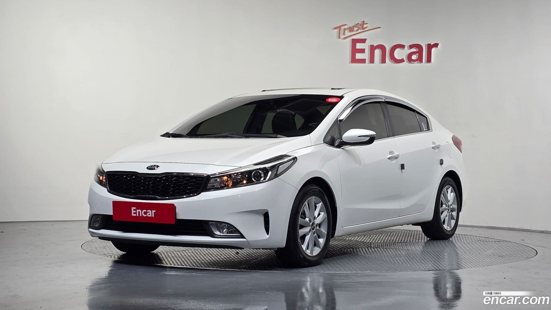 Main__Slider__Photo:K3 Kia 2016.11-0