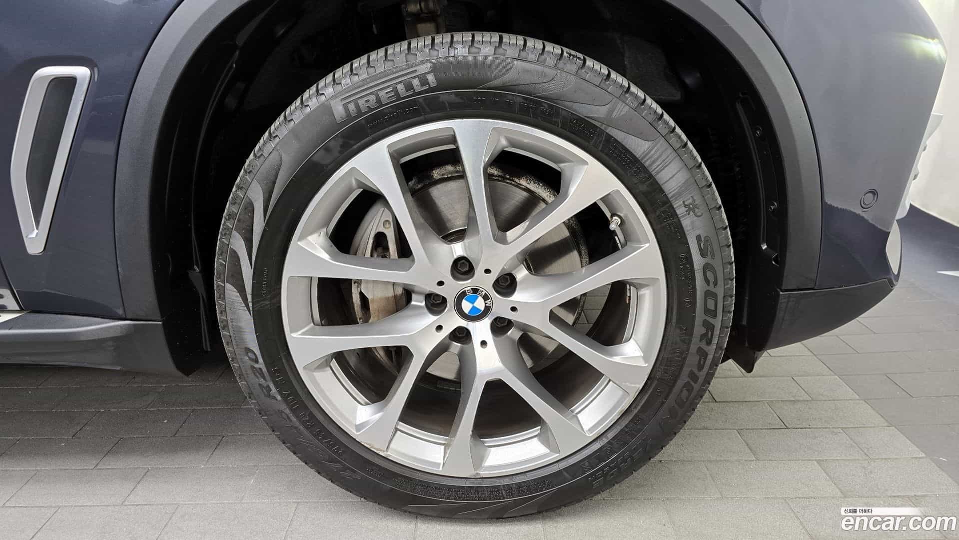 X5 BMW 2021.0-OUTER-005