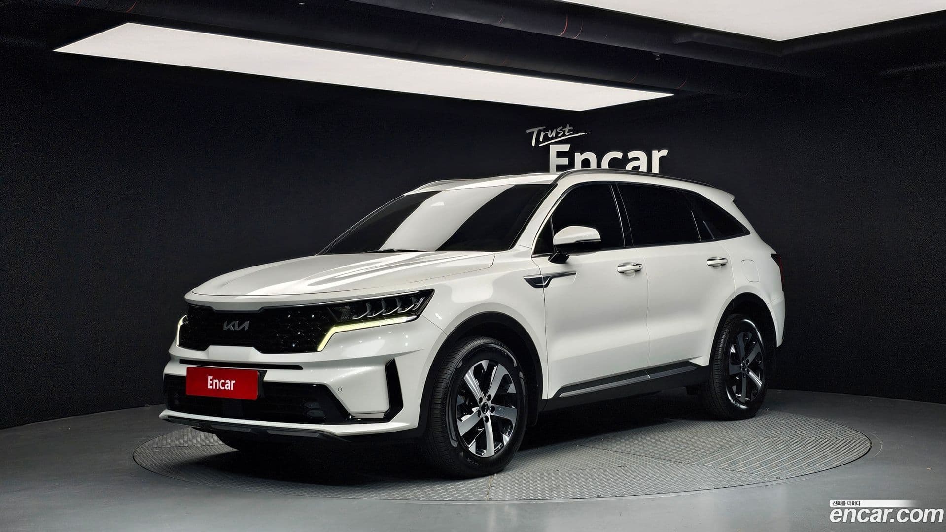 Main__Slider__Photo:Sorento Kia 2022.11-0