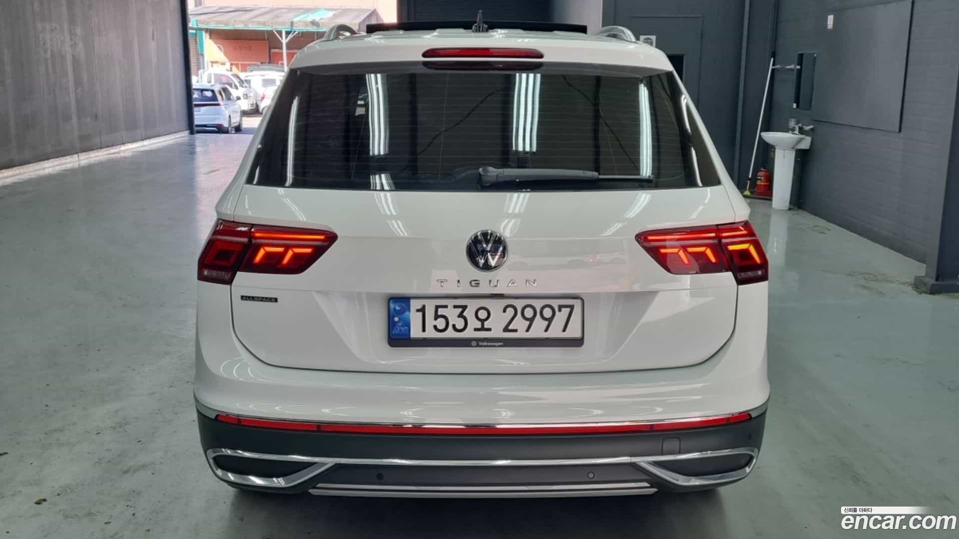 Tiguan Volkswagen 2022.11-OUTER-004