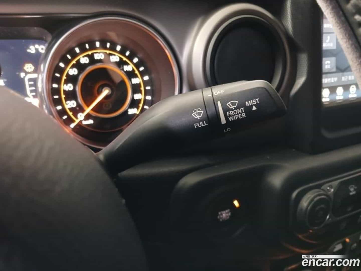Wrangler Jeep 2018.11-OPTION-024