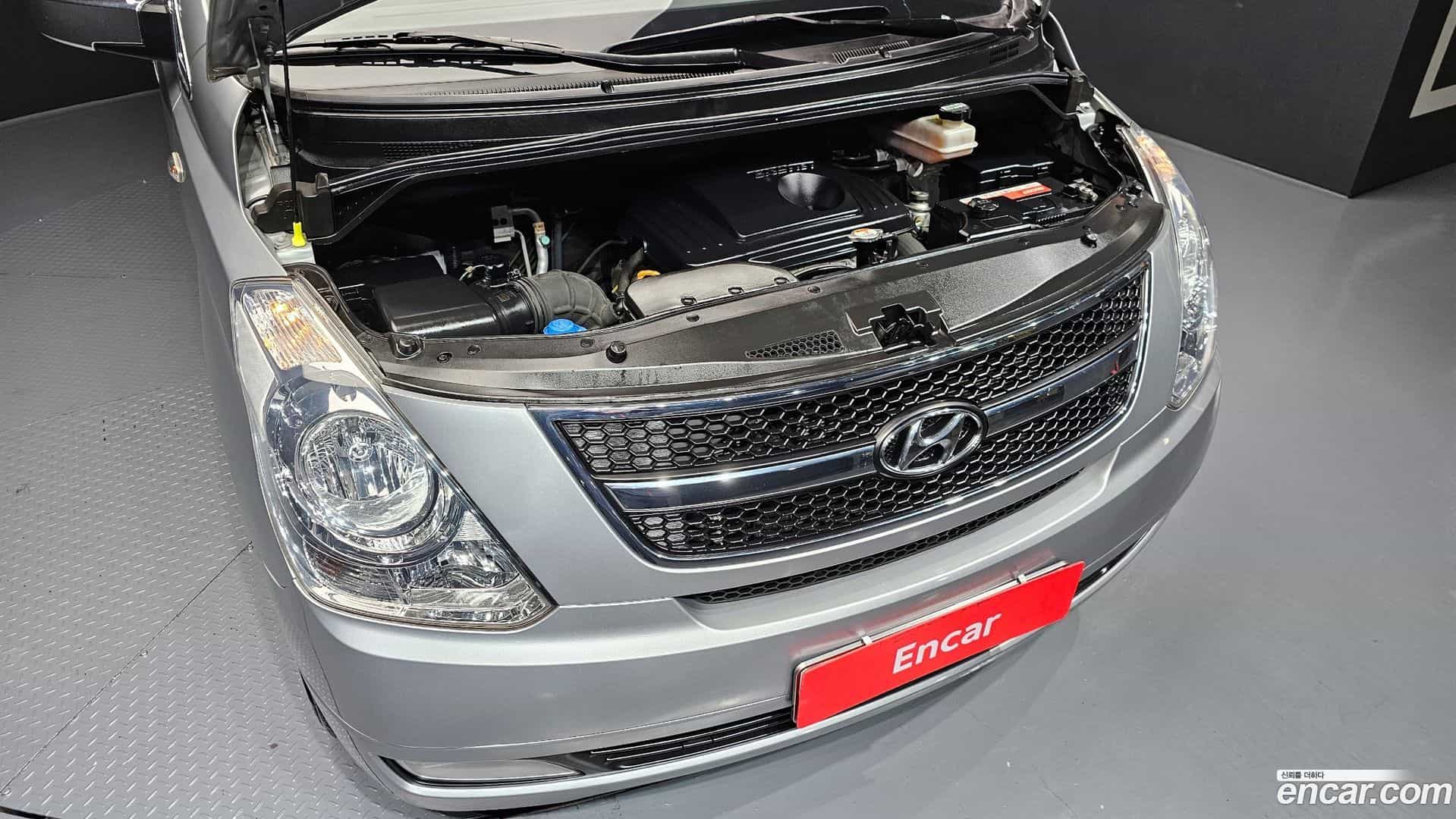 Starex Hyundai 2015.1-INNER-006