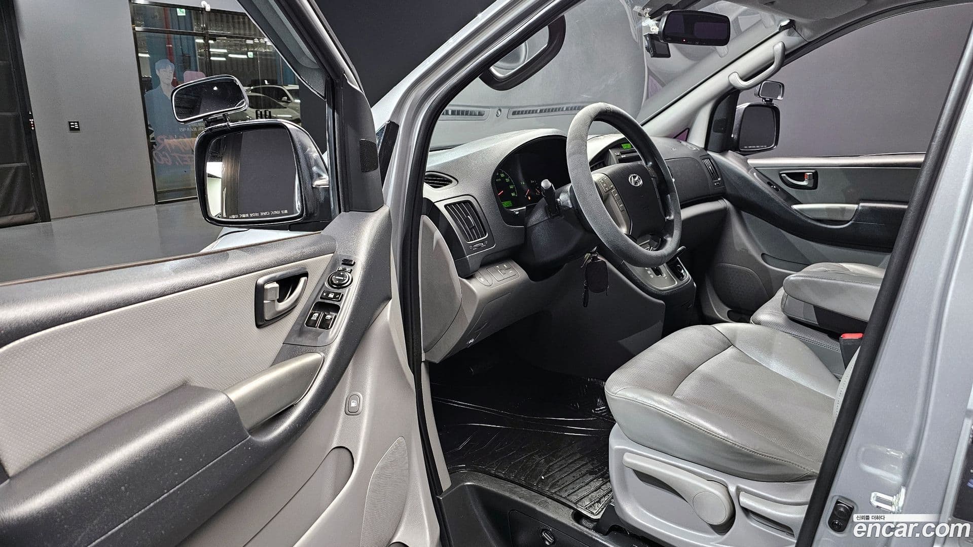 Main__Slider__Photo:Starex Hyundai 2015.1-10