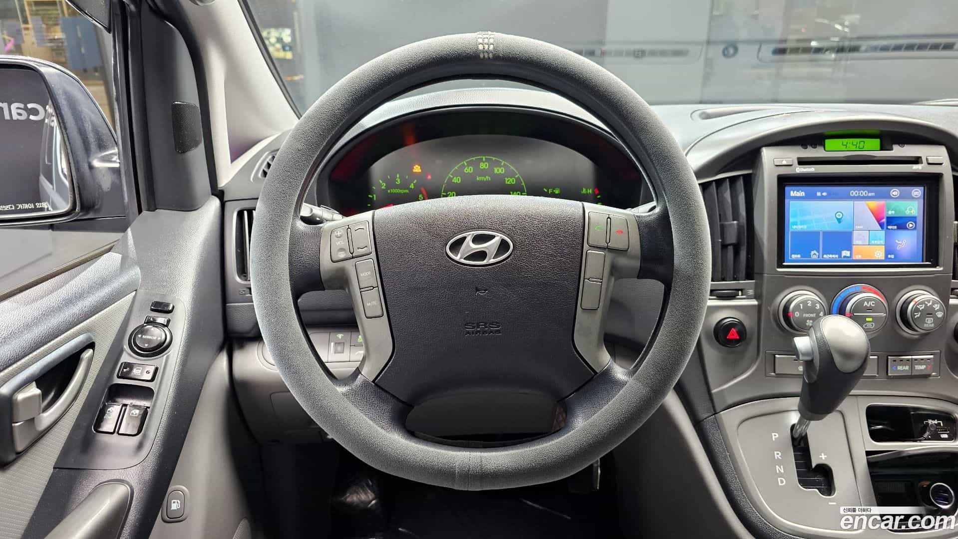 Starex Hyundai 2015.1-OPTION-017