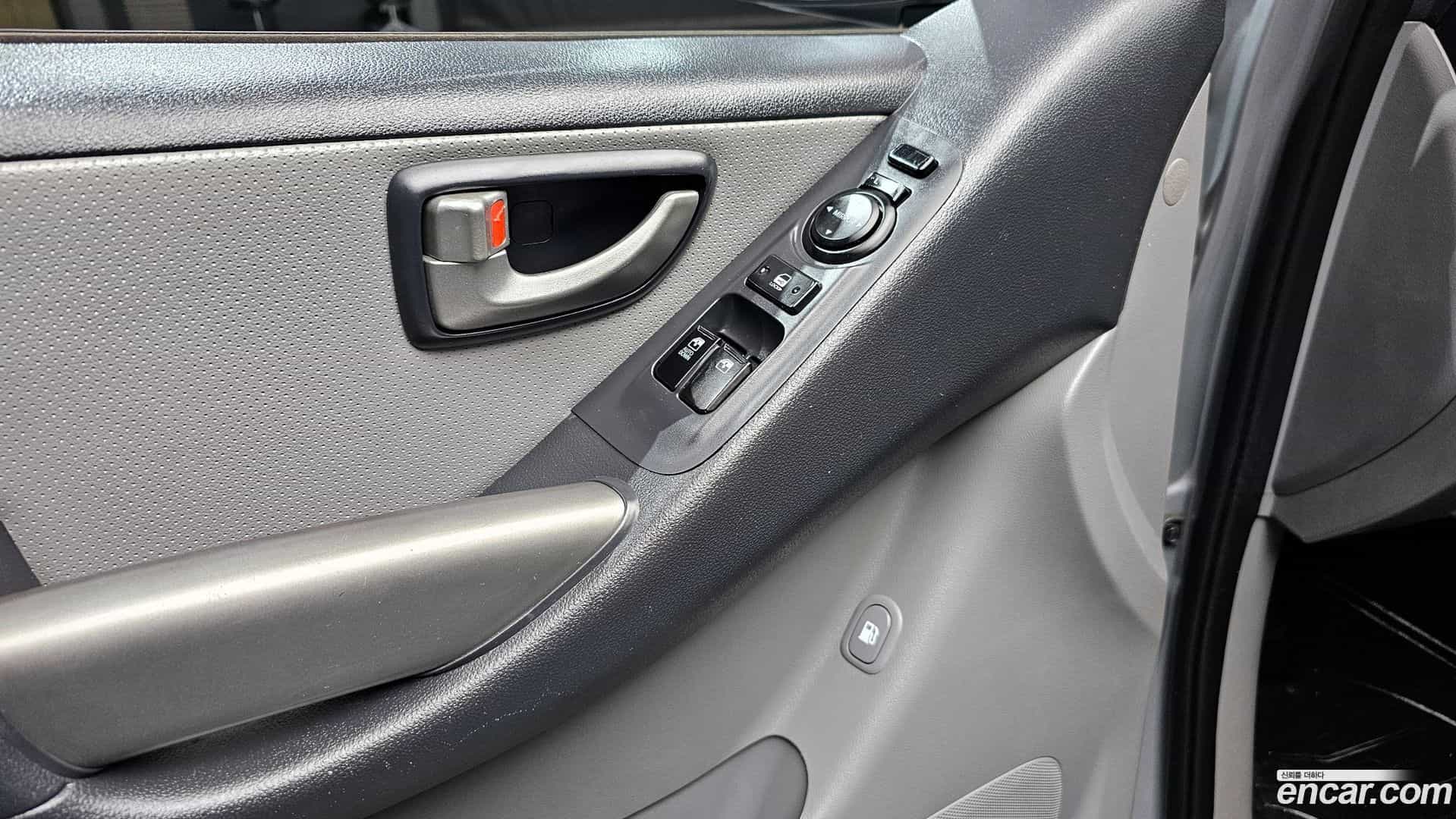 Starex Hyundai 2015.1-OPTION-021