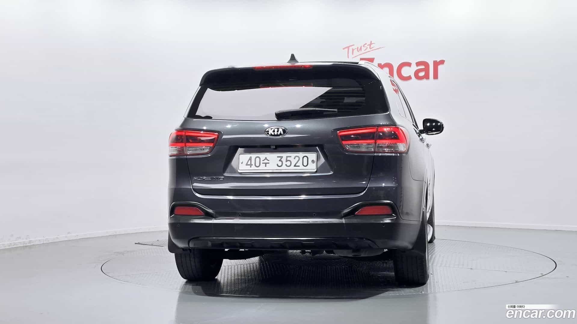 Sorento Kia 2015.4-OUTER-004