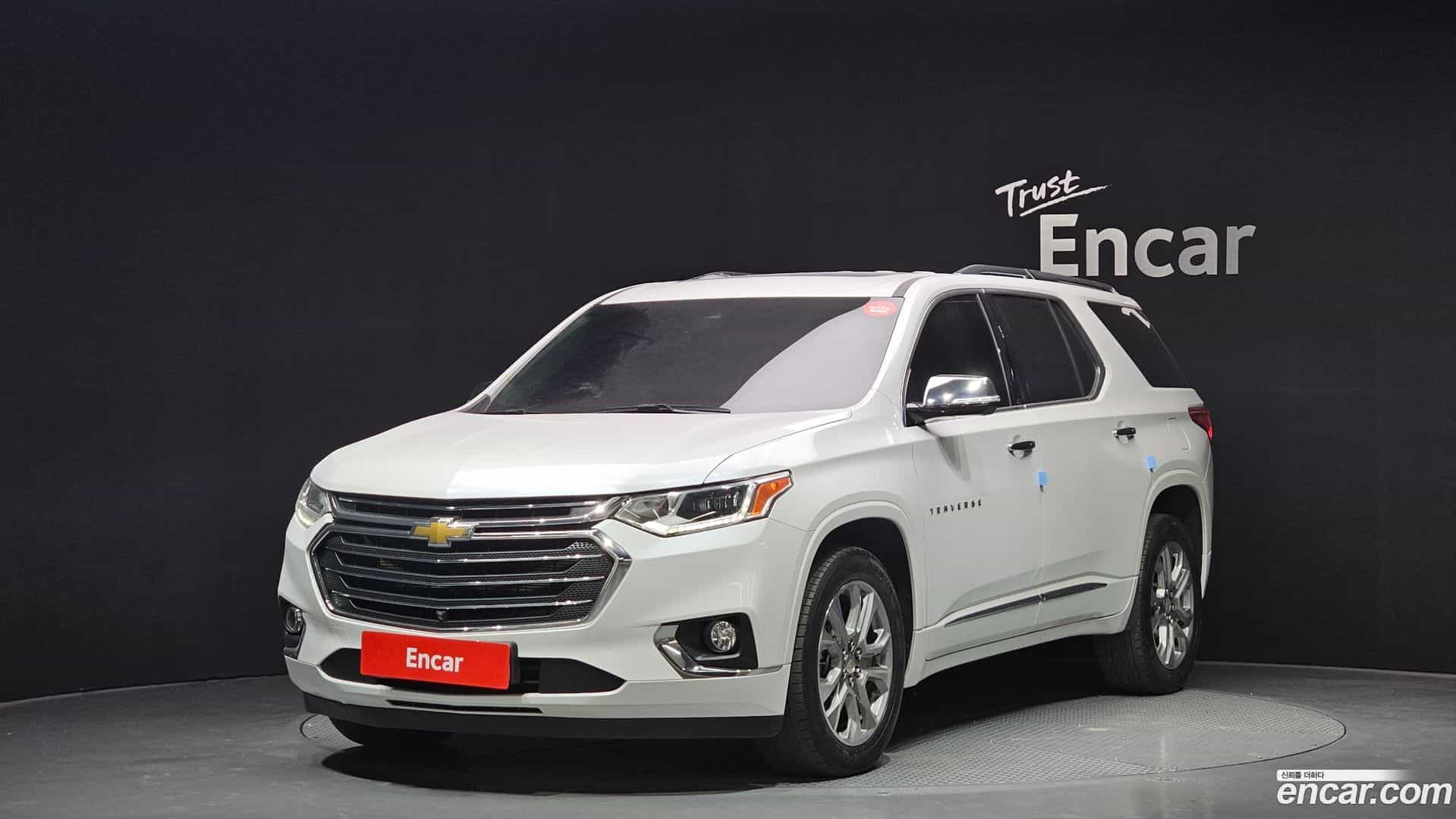 Traverse Chevrolet 2021.10-OUTER-001