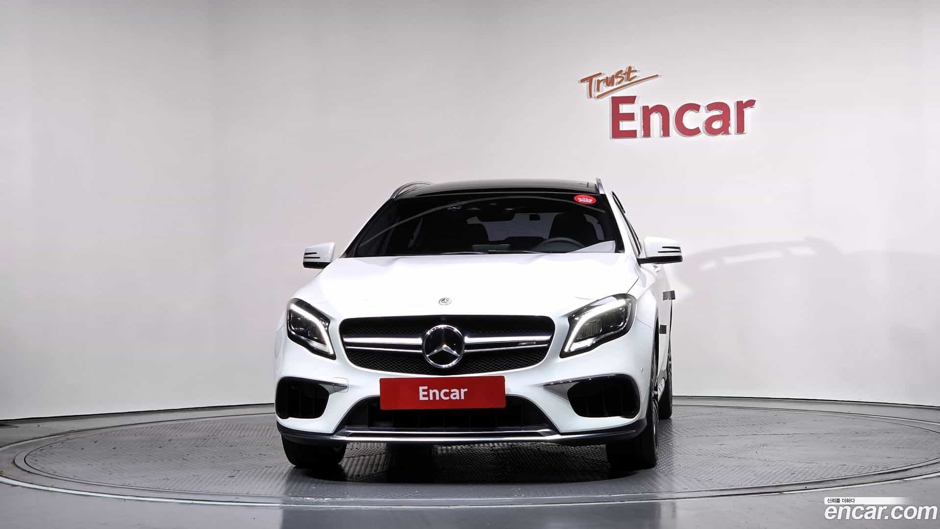 GLA-Class Mercedes-Benz 2019.2-OUTER-003
