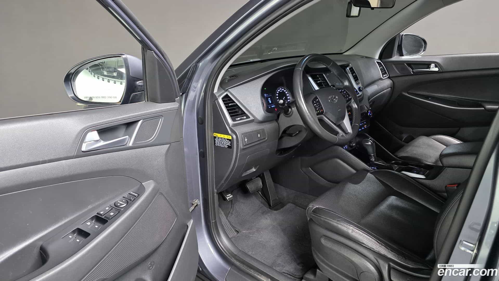Tucson Hyundai 2017.0-OPTION-015