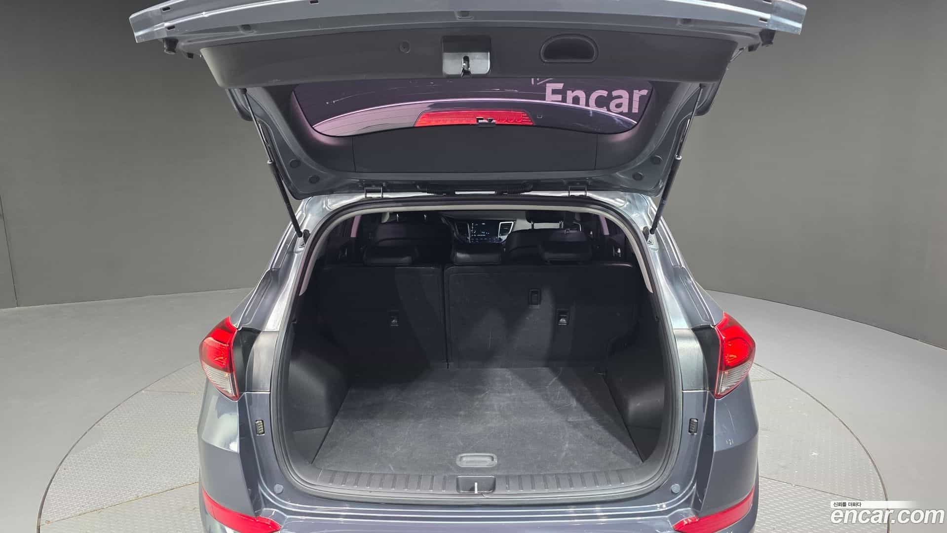 Tucson Hyundai 2017.0-OPTION-024