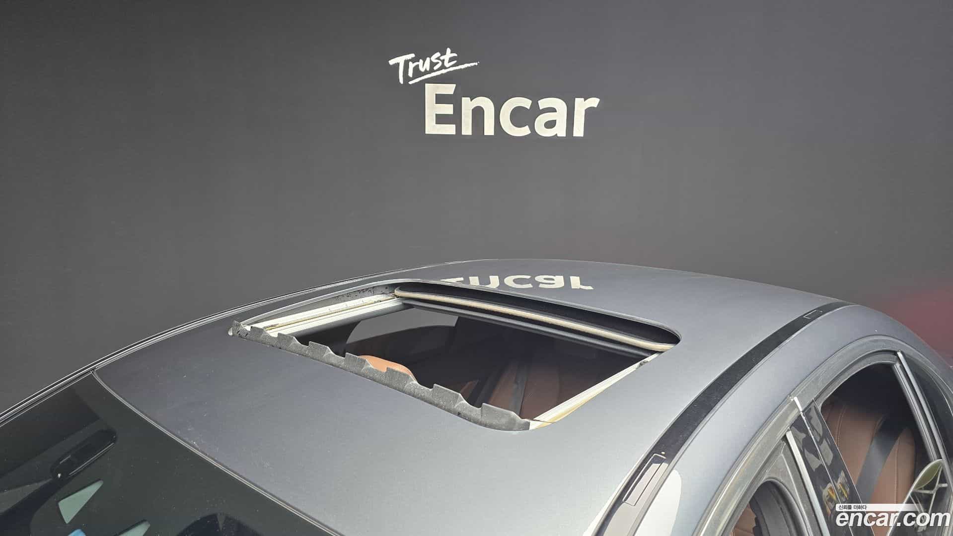 E-Class Mercedes-Benz 2021.3-OPTION-024