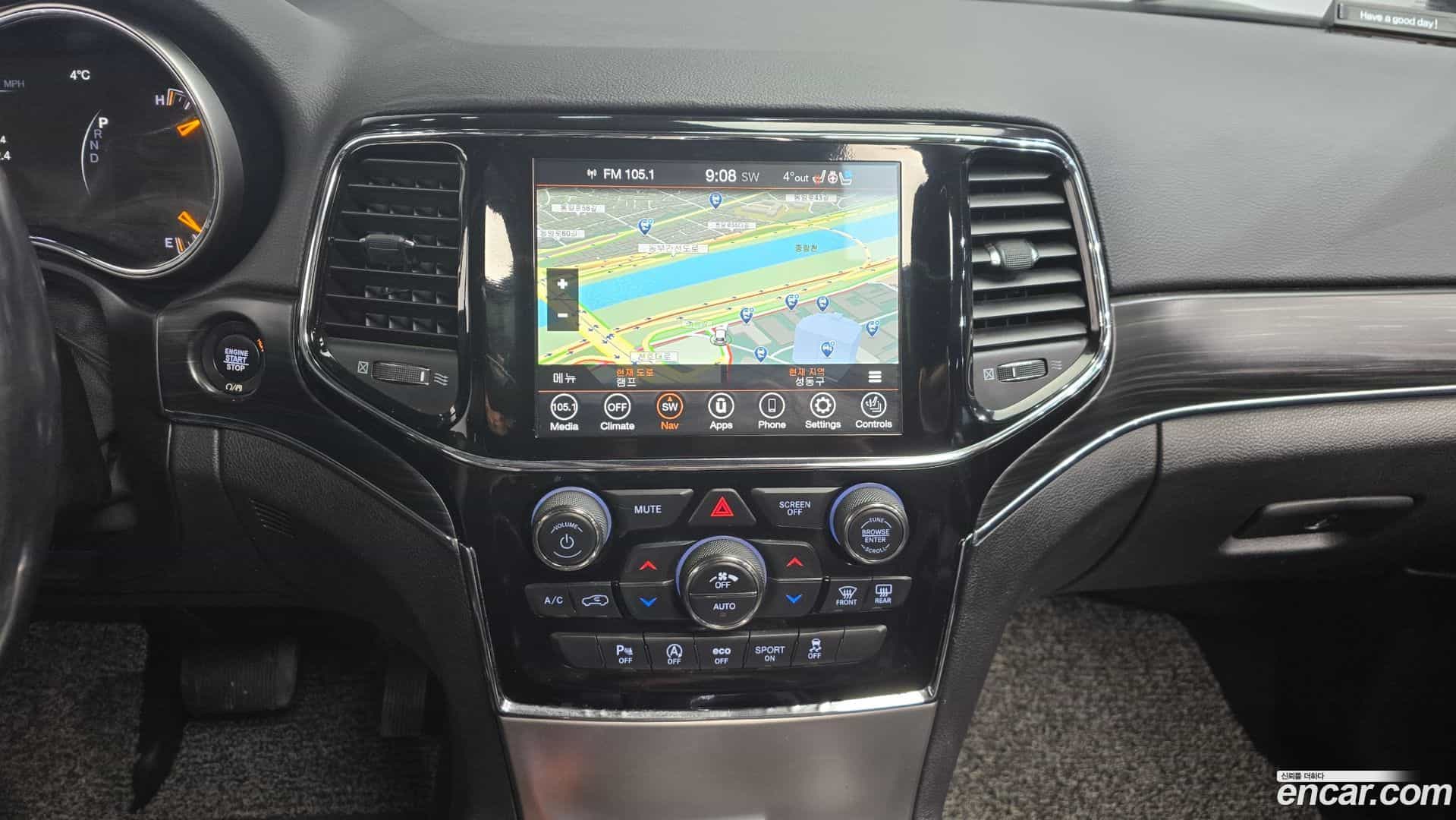 Cherokee Jeep 2019.9-OPTION-018