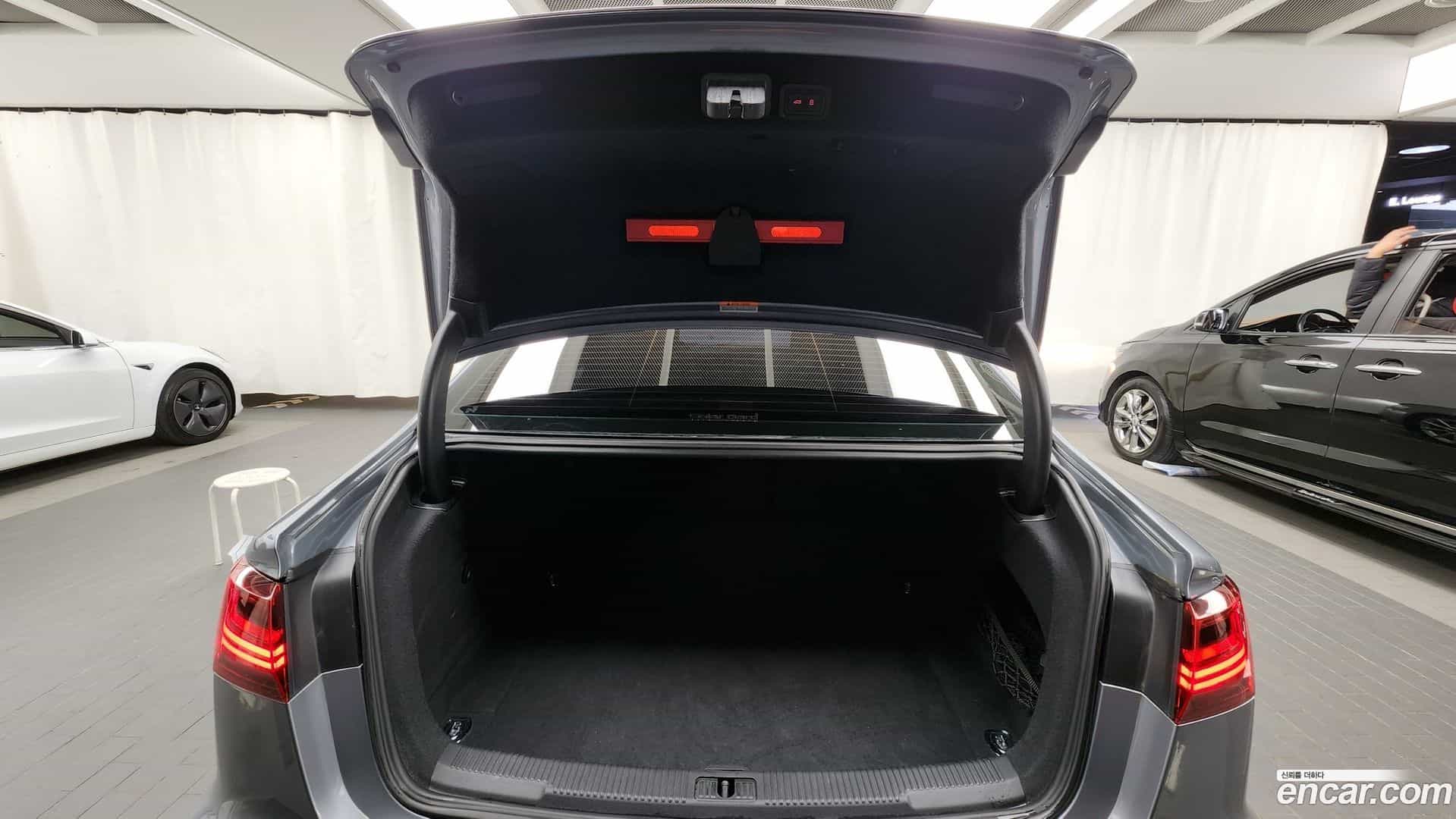 A6 Audi 2015.6-OPTION-024