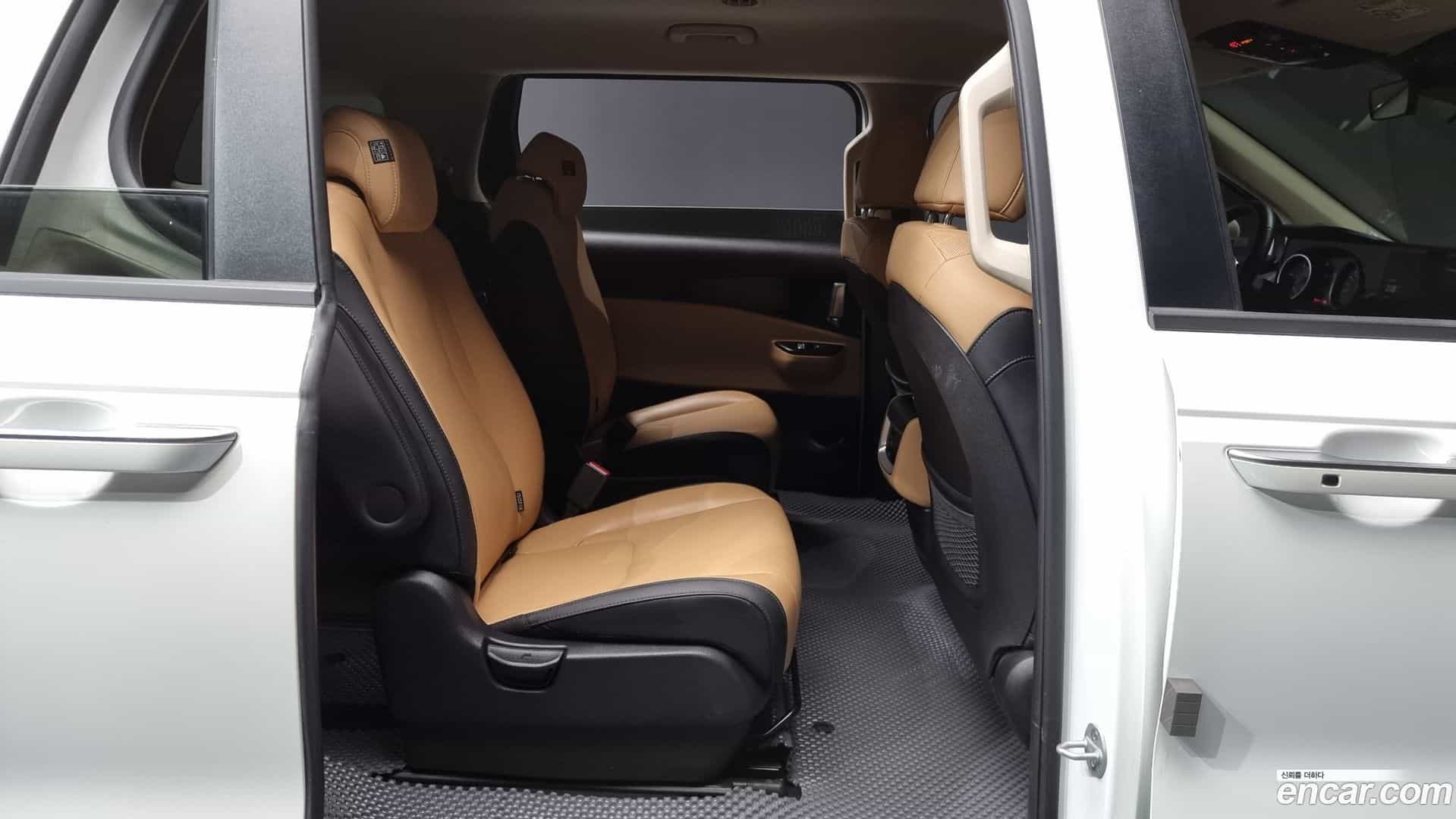 Canival Kia 2023.1-OPTION-016