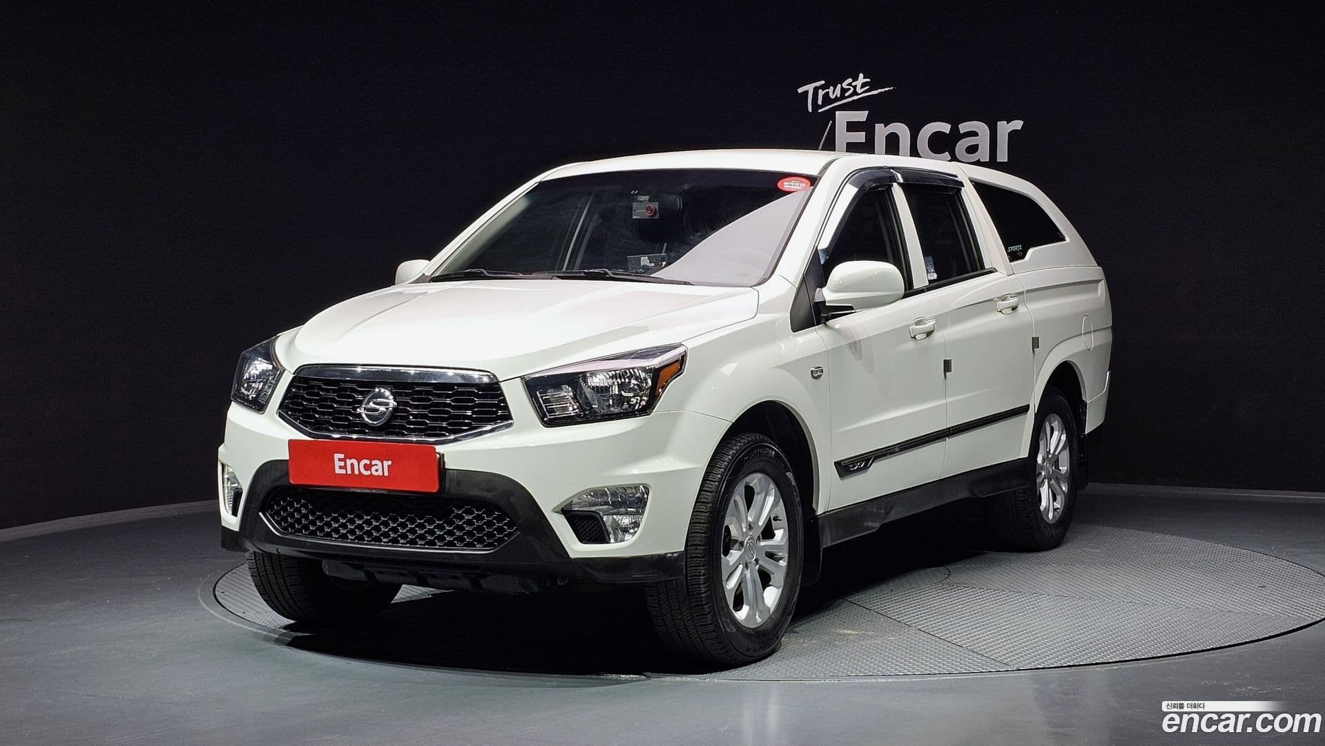 Main__Slider__Photo:KORANDO KG Mobility 2017.3-0