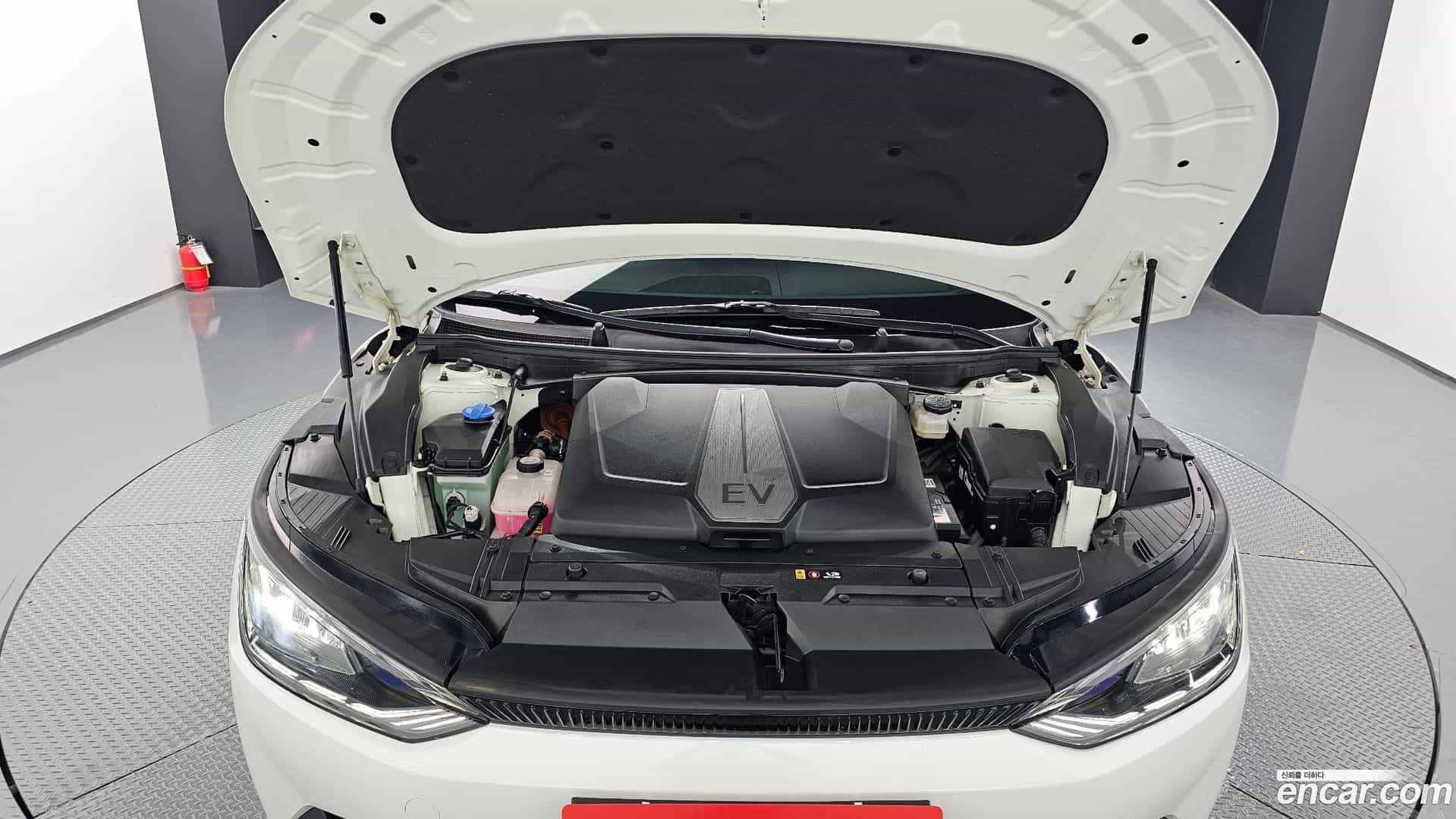 EV6 Kia 2022.8-INNER-006
