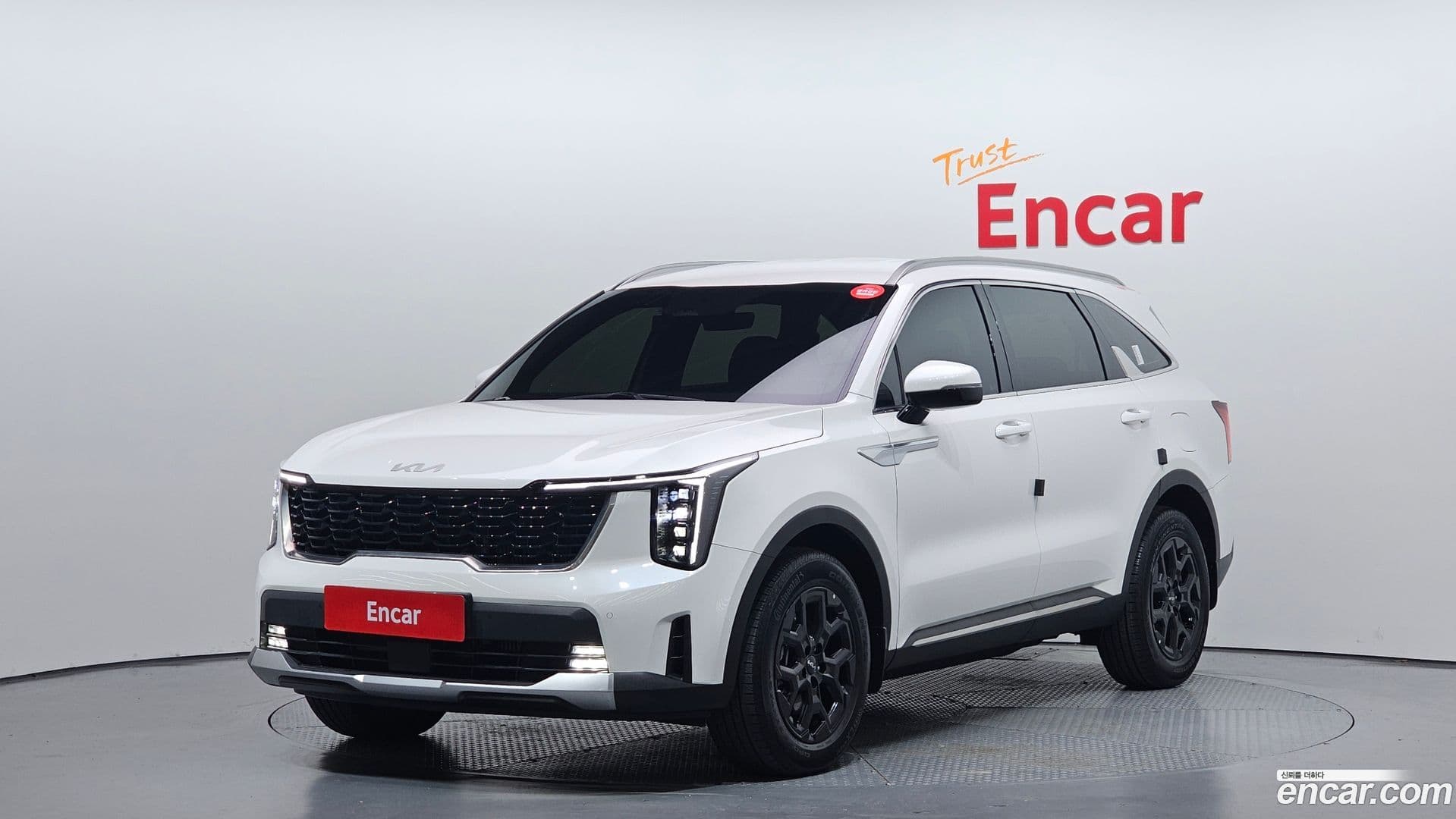 Main__Slider__Photo:Sorento Kia 2024.3-0
