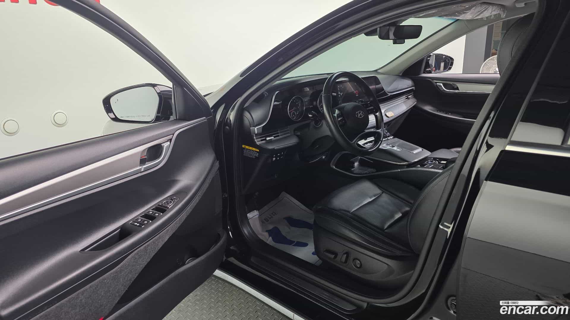 Grandeur Hyundai 2020.0-INNER-010