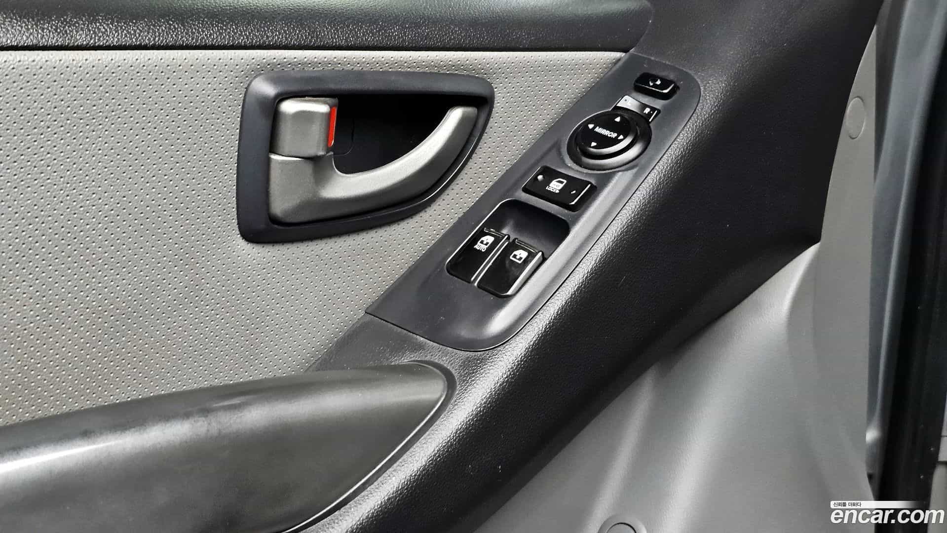 Starex Hyundai 2017.11-OPTION-018