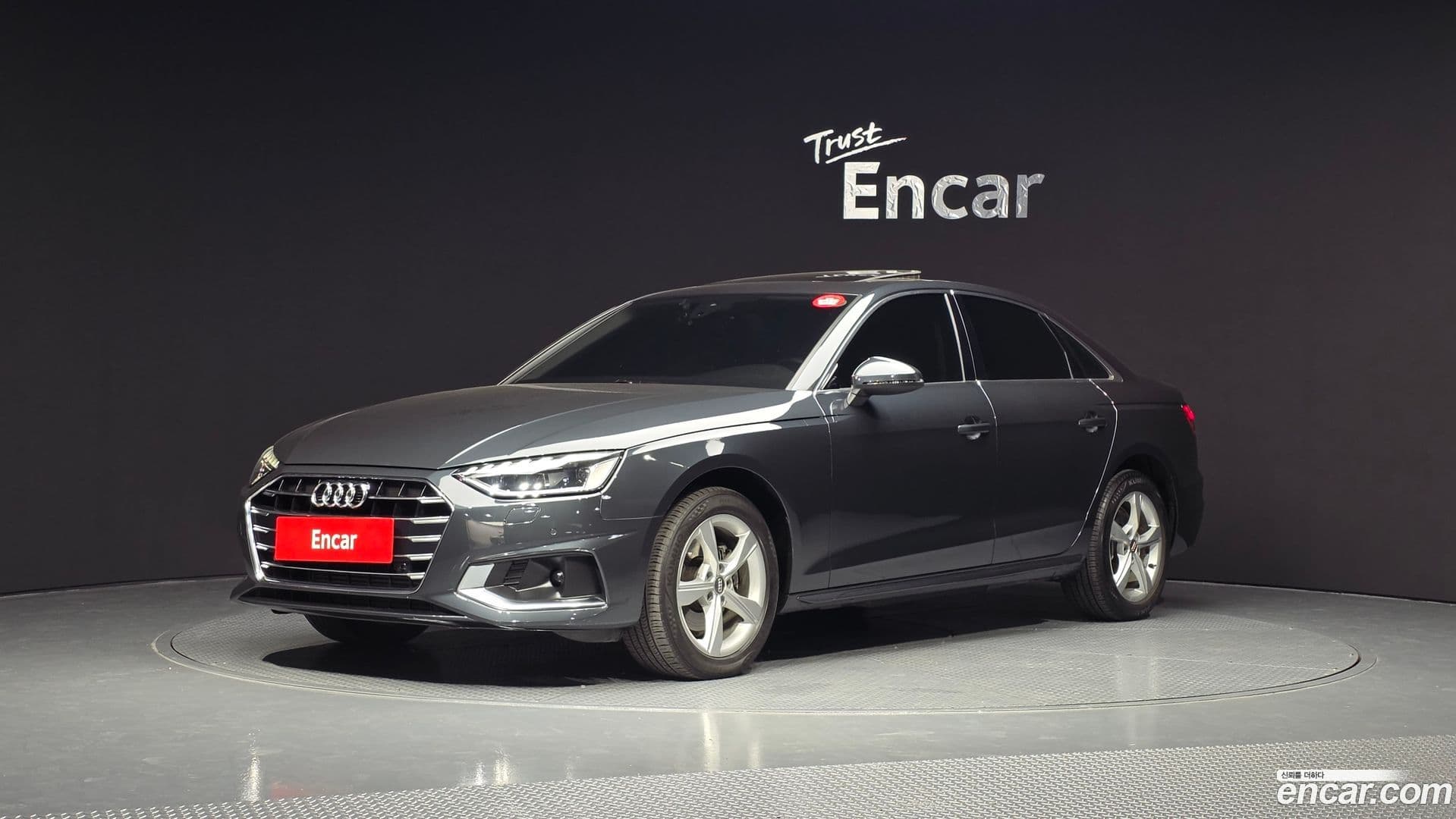 Main__Slider__Photo:A4 Audi 2020.5-0