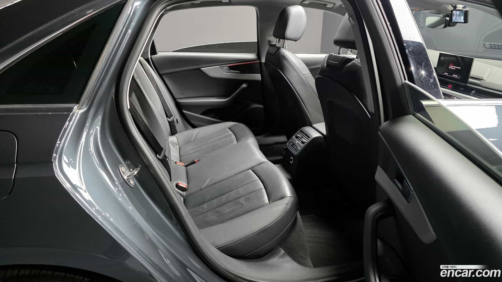 A4 Audi 2020.5-OPTION-016