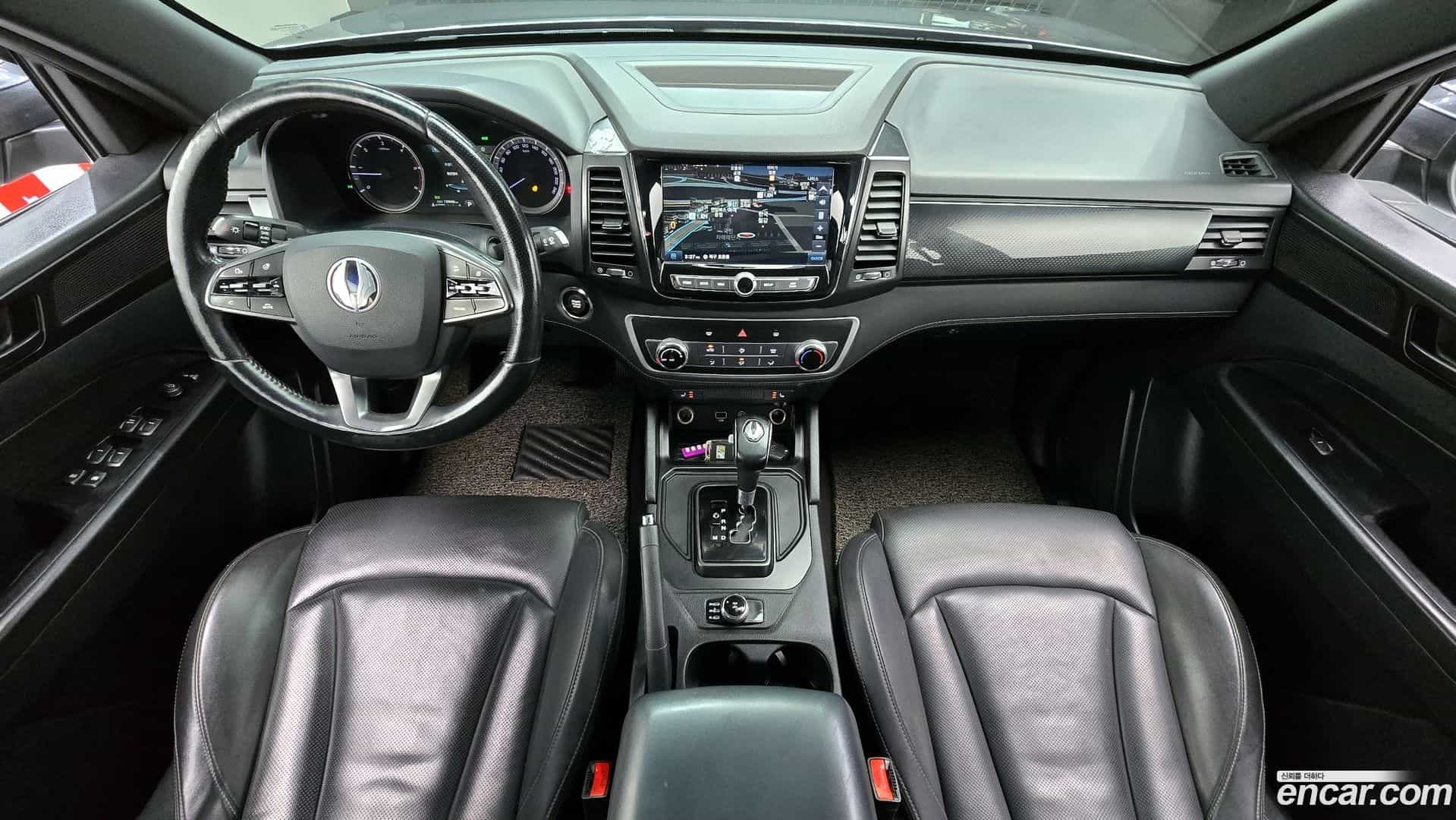 Rexton KG Mobility 2019.10-INNER-007