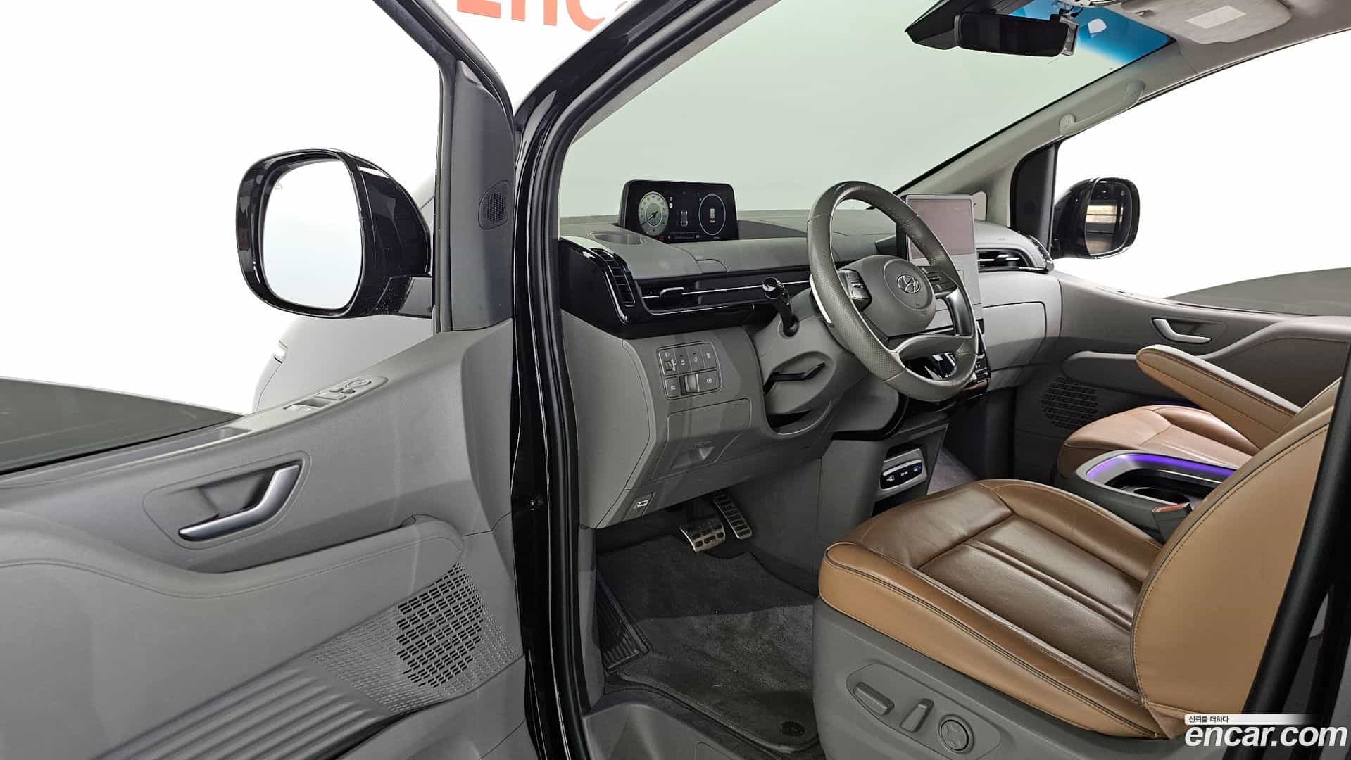 Staria Hyundai 2021.10-OPTION-015