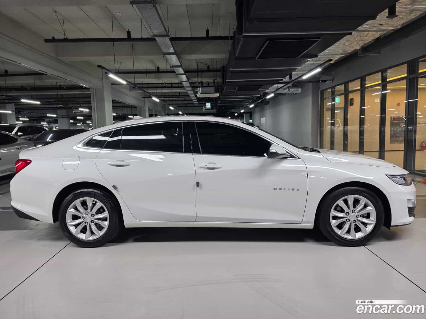Malibu Chevrolet 2021.2-OUTER-003