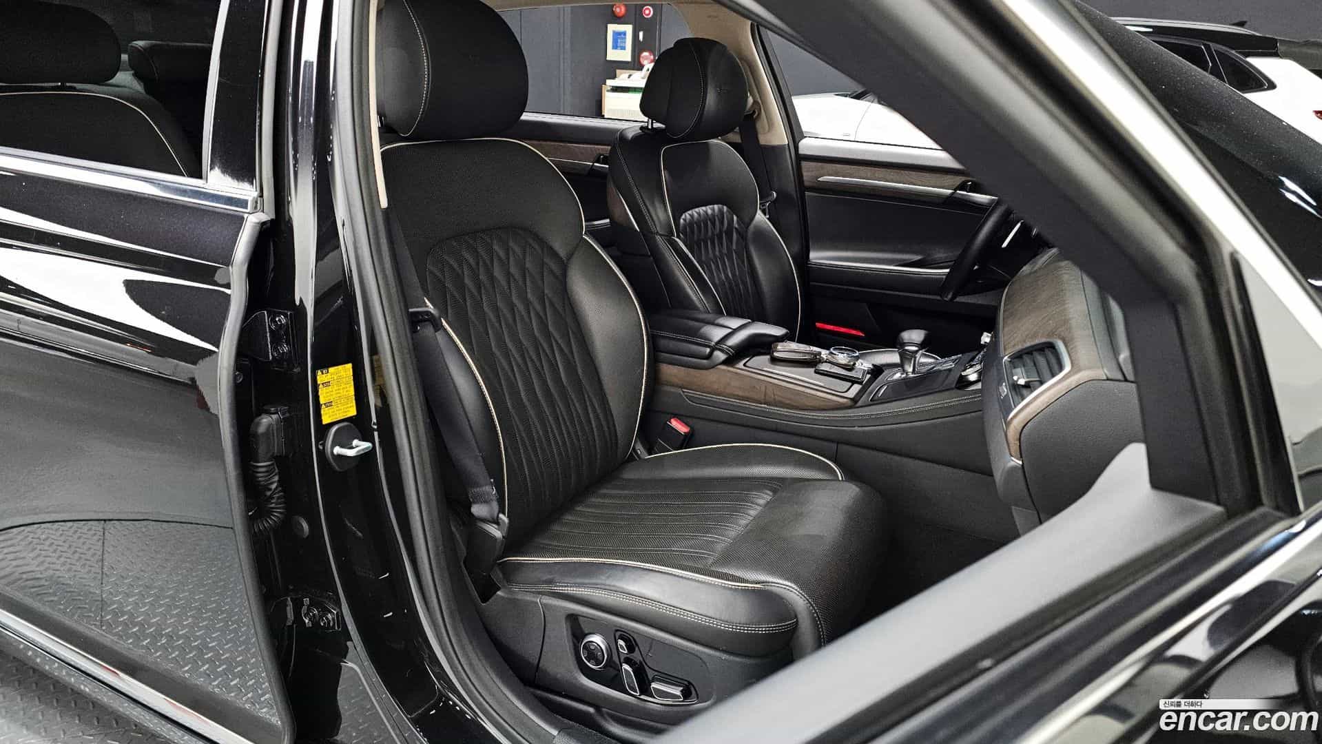 G90 Genesis 2019.2-INNER-010